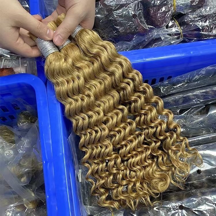 100% Natural Unweft Hair Bundle Unwefted Human hair Extensions for Braiding Unprocessed Wet and Wavy Bulk No Weft Hair Bulk