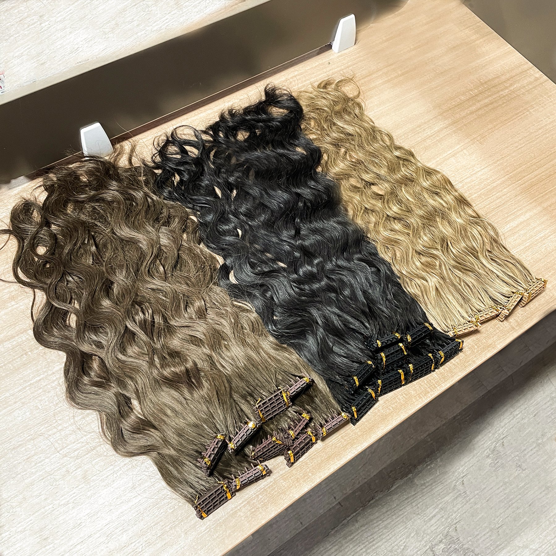 Russian Virgin Hair Cuticle Aligned Wholesale Ten-tooth 6d Hair Extensions For Sale