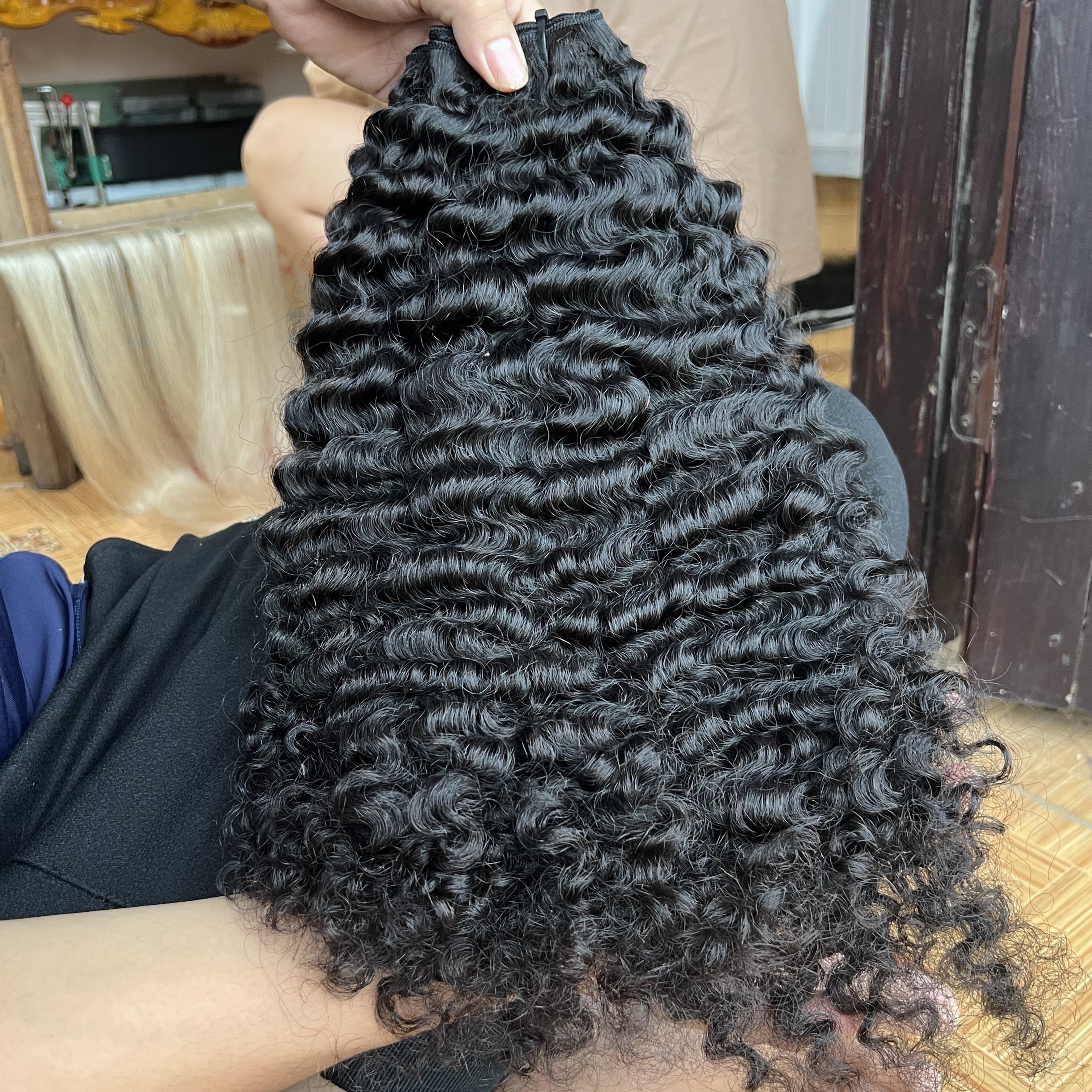 Raw Virgin Burmese Curly Hair Bundles Vietnamese Kinky Curly Hair, Malaysian Burmese Curly Human Hair Extension For Black Women