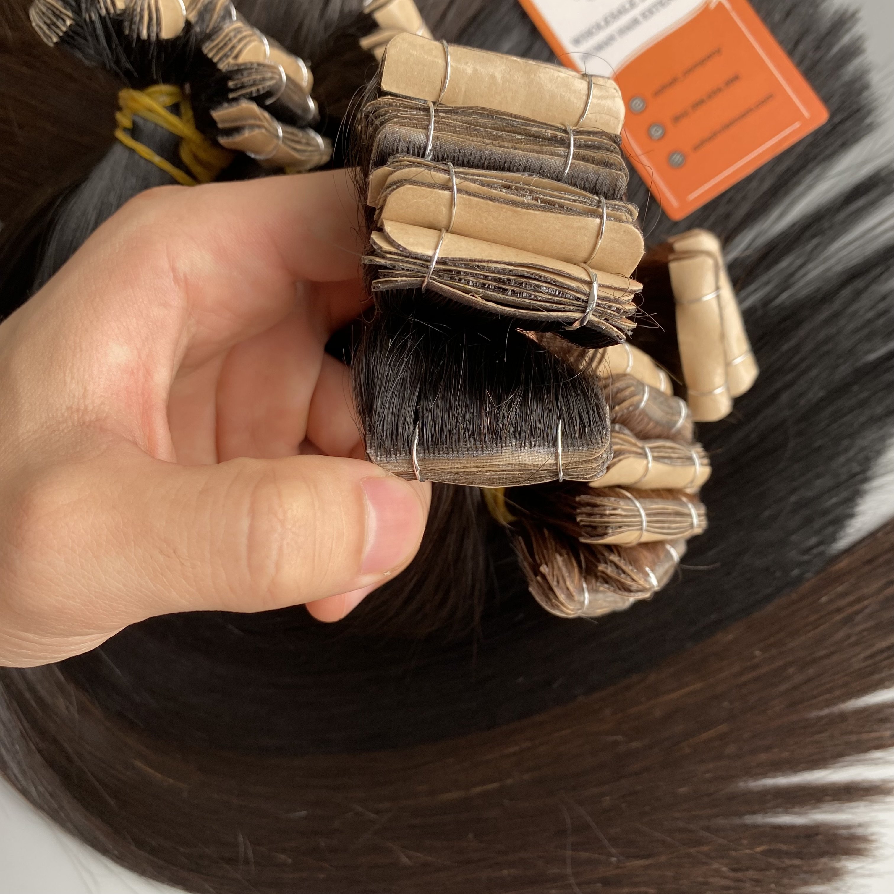 Wholesale Invisible Tape In Hair Extensions Remy 100% Human High Quality Hair Virgin Vietnamese Cuticle Aligned Raw Unprocessed