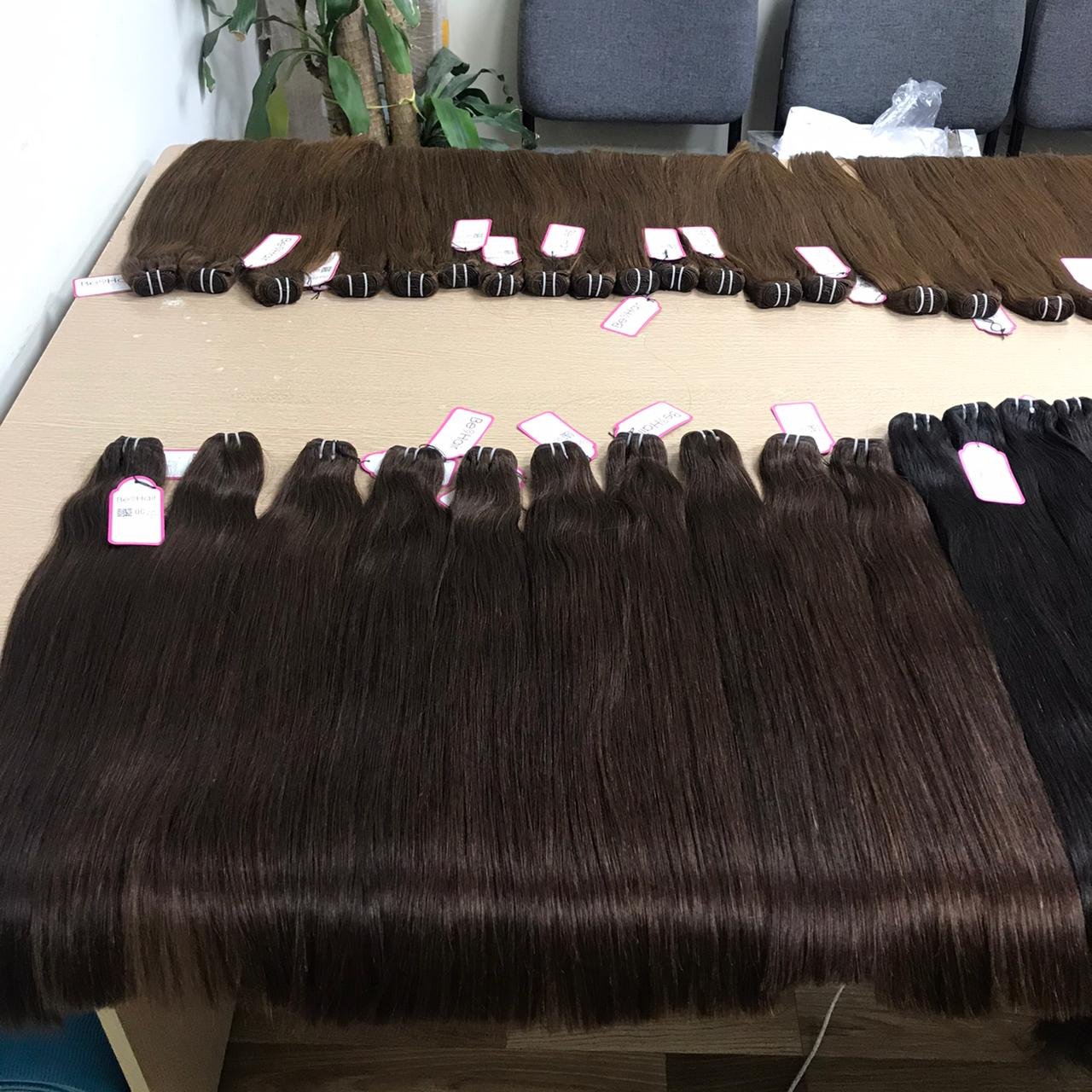 Aligned Cuticle Human hair Extensions Bone Straight Bundles at Wholesale Price- Vietnamese Hair