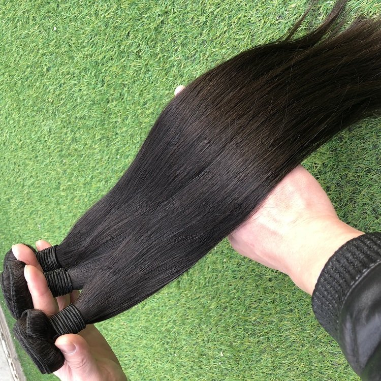 Wholesale straight Indian 100% virgin hair weft natural color human hair extensions