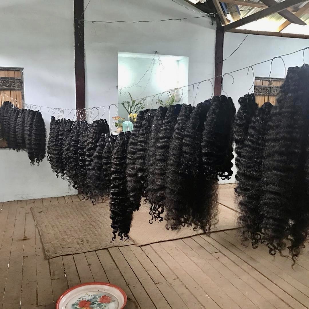 Premium Quality Vietnamese Raw Human Hair Extensions Cuticle Aligned Human Hair Burmese Curly Extensions