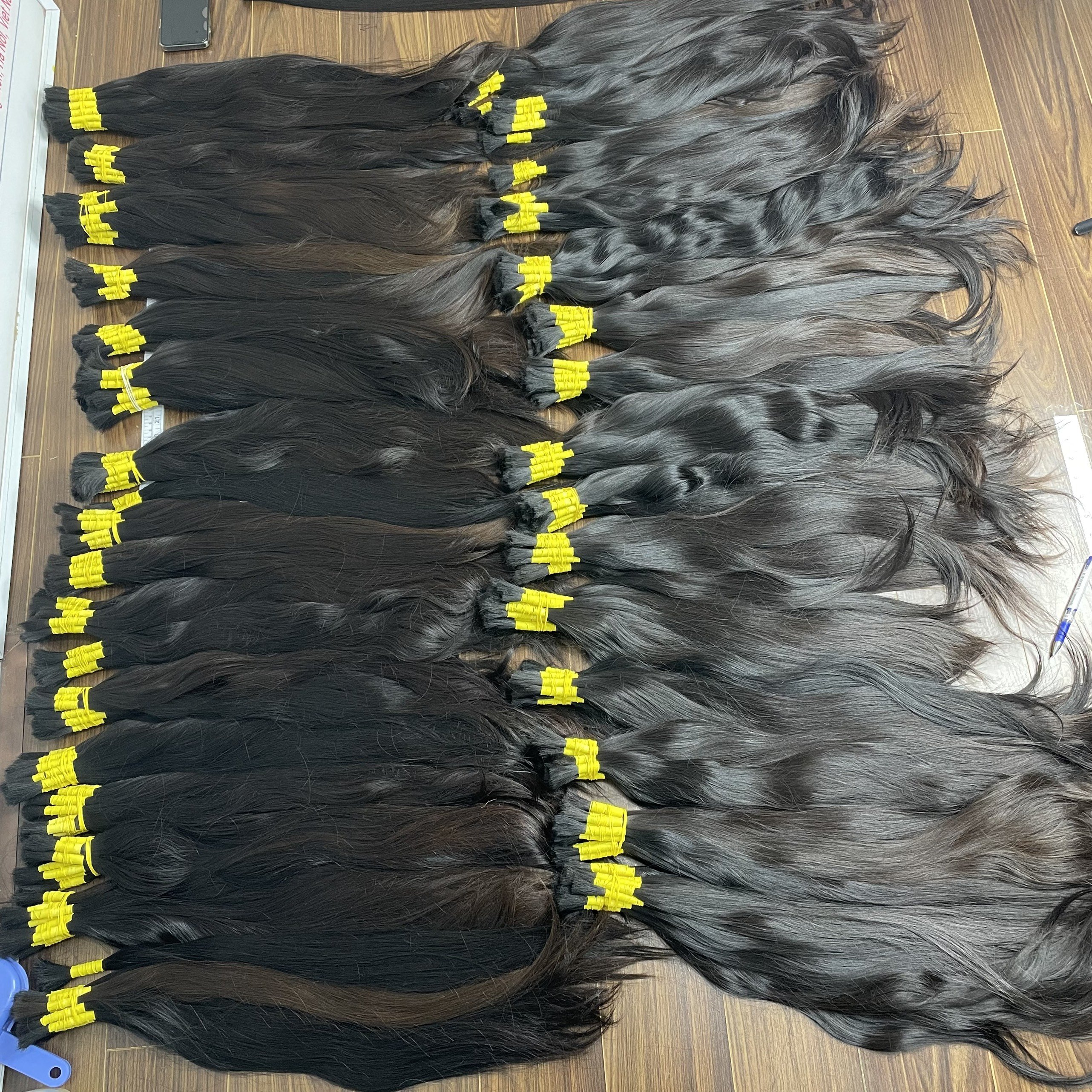 MH High Quality 100% Raw Human Hair Extentions Bundles Silky Straight Bulk from Vietnamese No Tangle Human Hair Weaving