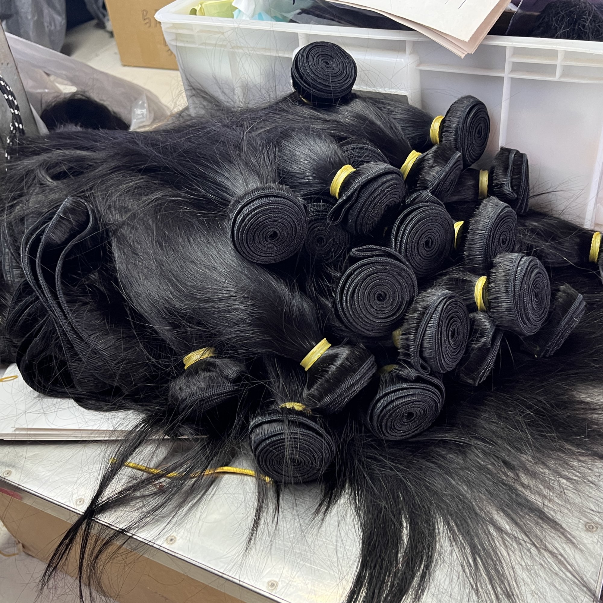 Cuticle Aligned Weft Human Hair Extensions Natural Cambodian Weave Bundles Human Hair Raw Virgin Indian Human Hair Bundles