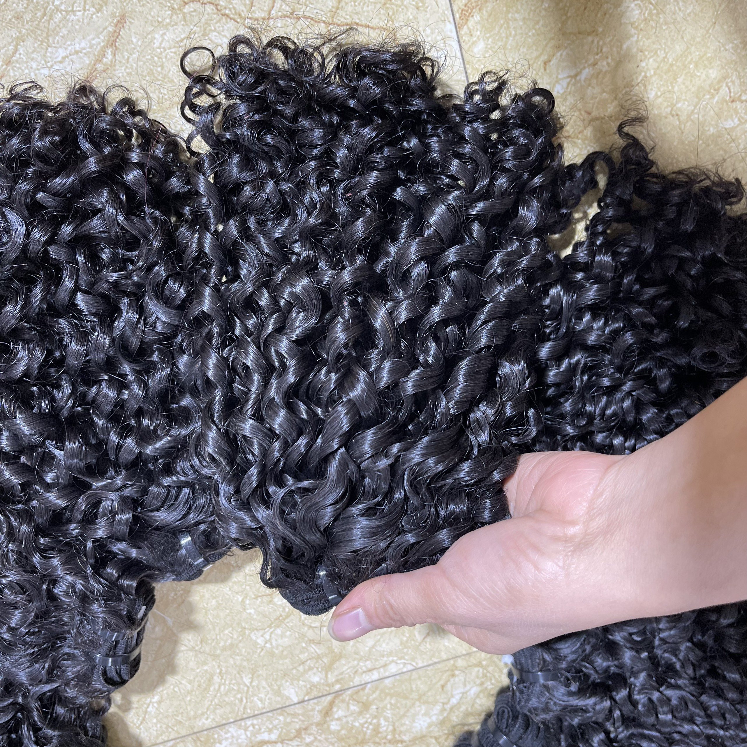 Wholesale Raw VietNam Hair Bundle Vendor Raw Virgin Cuticle Aligned Hair Bundles Weave Double Drawn Cheap Human Hair Extension