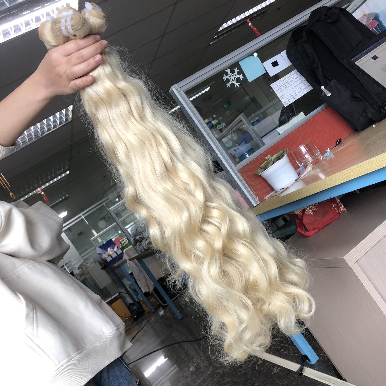 Unprocessed raw virgin Natural wave Burmese curly hair wholesale vietnamese human hair extension in Vietnam