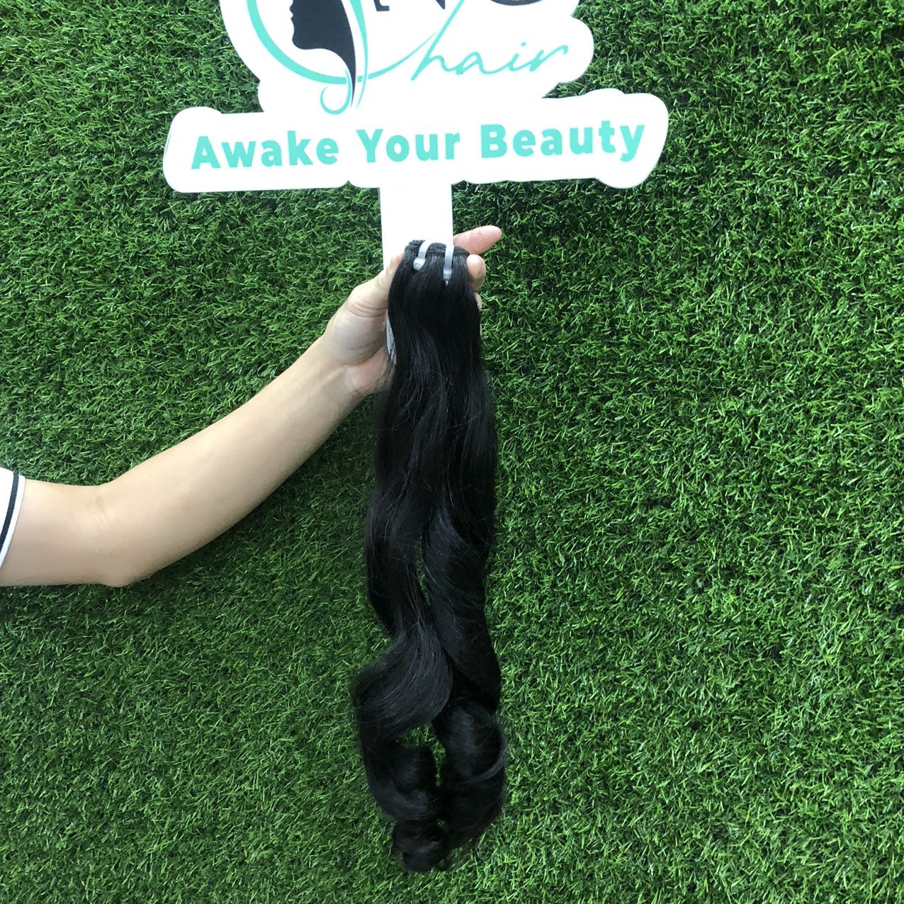 Unprocessed raw virgin Natural wave Burmese curly hair wholesale vietnamese human hair extension in Vietnam