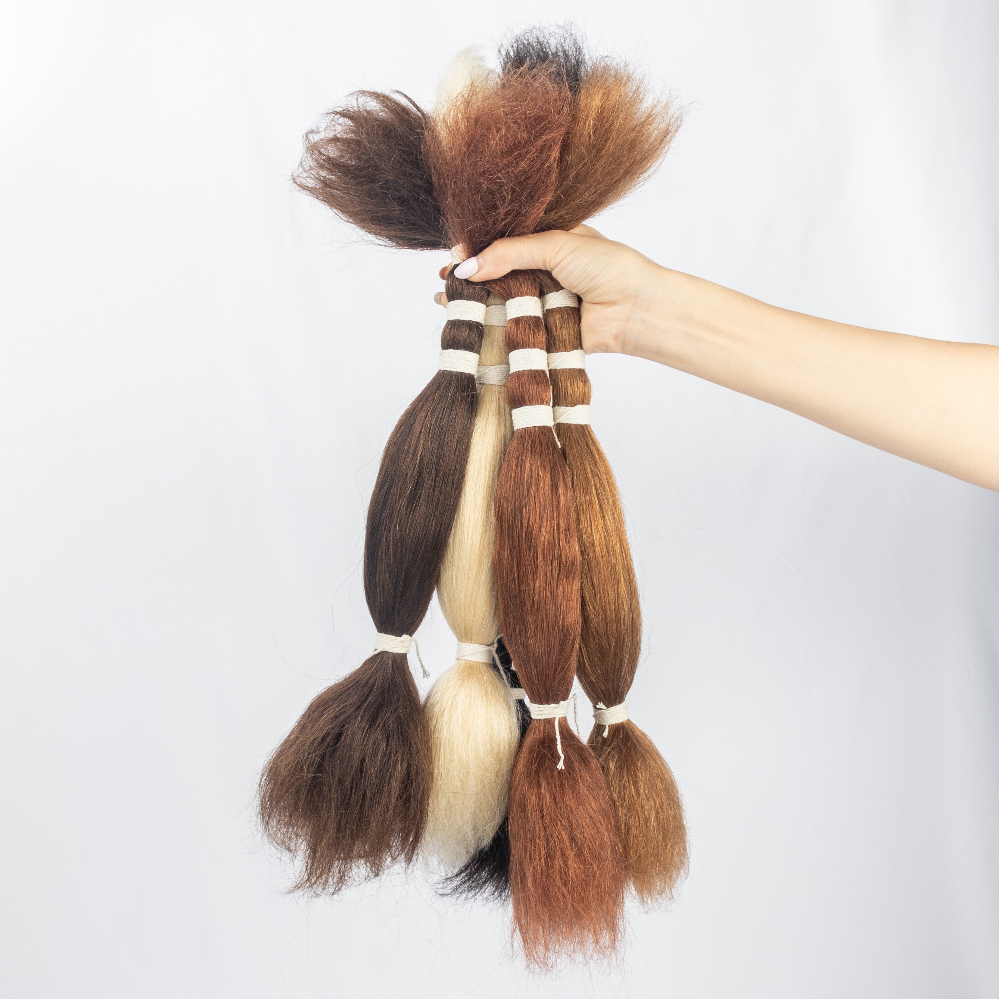 Wholesale Premium Virgin Human Bulk Hair For Braiding Hair Extensions Wet And Wavy Human Hair Bundles