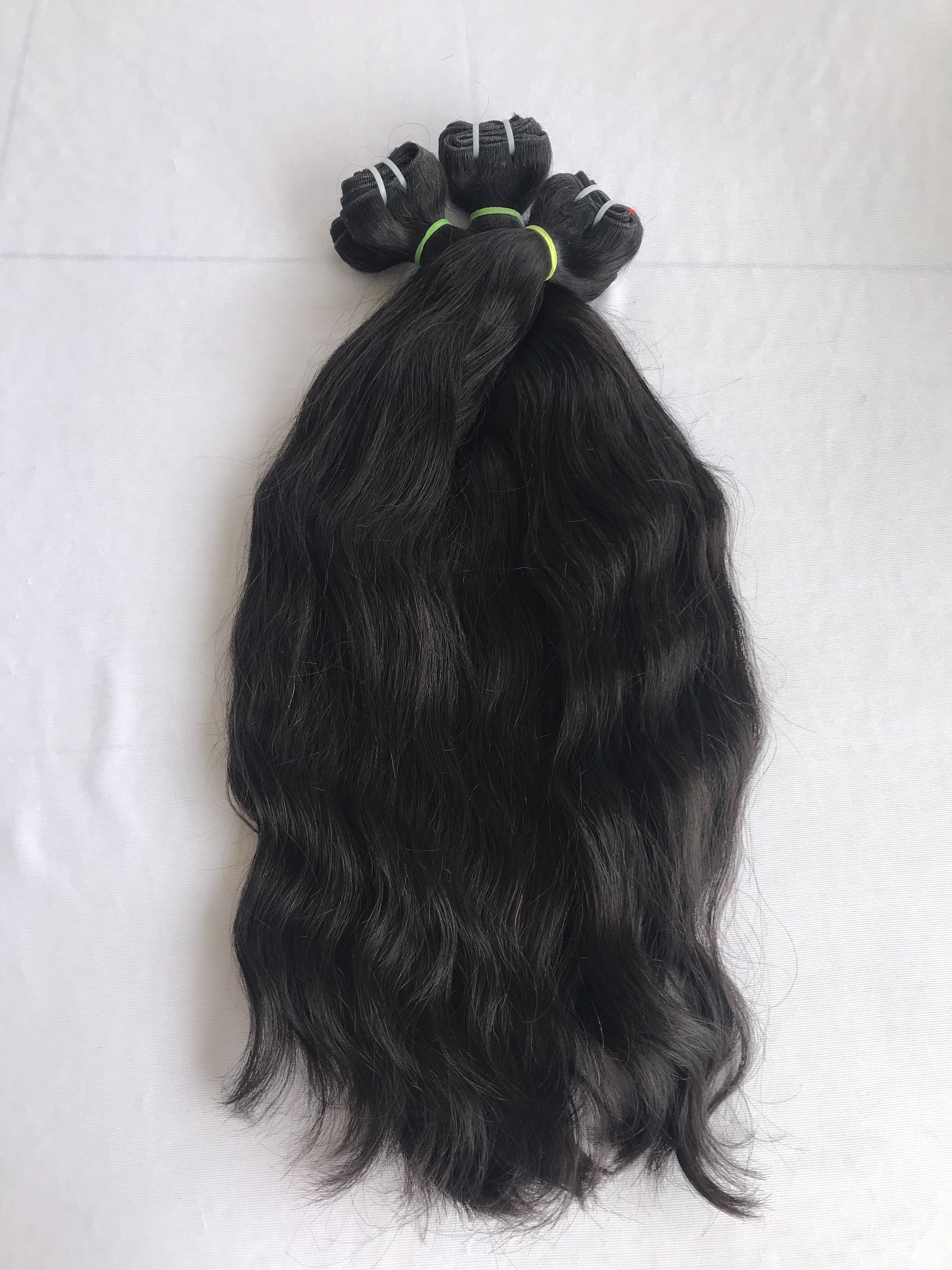 Best Company And Wholesale Price of India 100% Raw Unprocessed 22" Natural Wavy Human Hair Extension Single Donor Indian Virgin