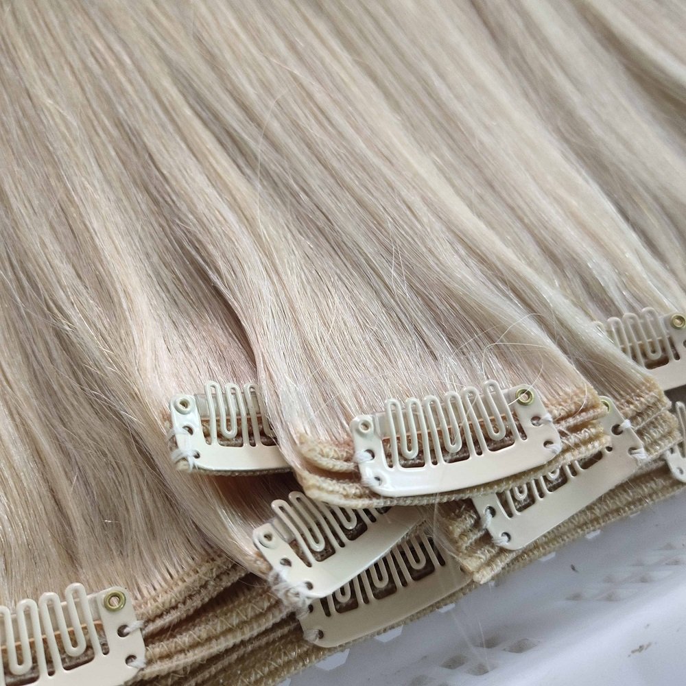 High Quality Double Drawn Natural Remy Lace Clip In Human Hair Extension For White Woman
