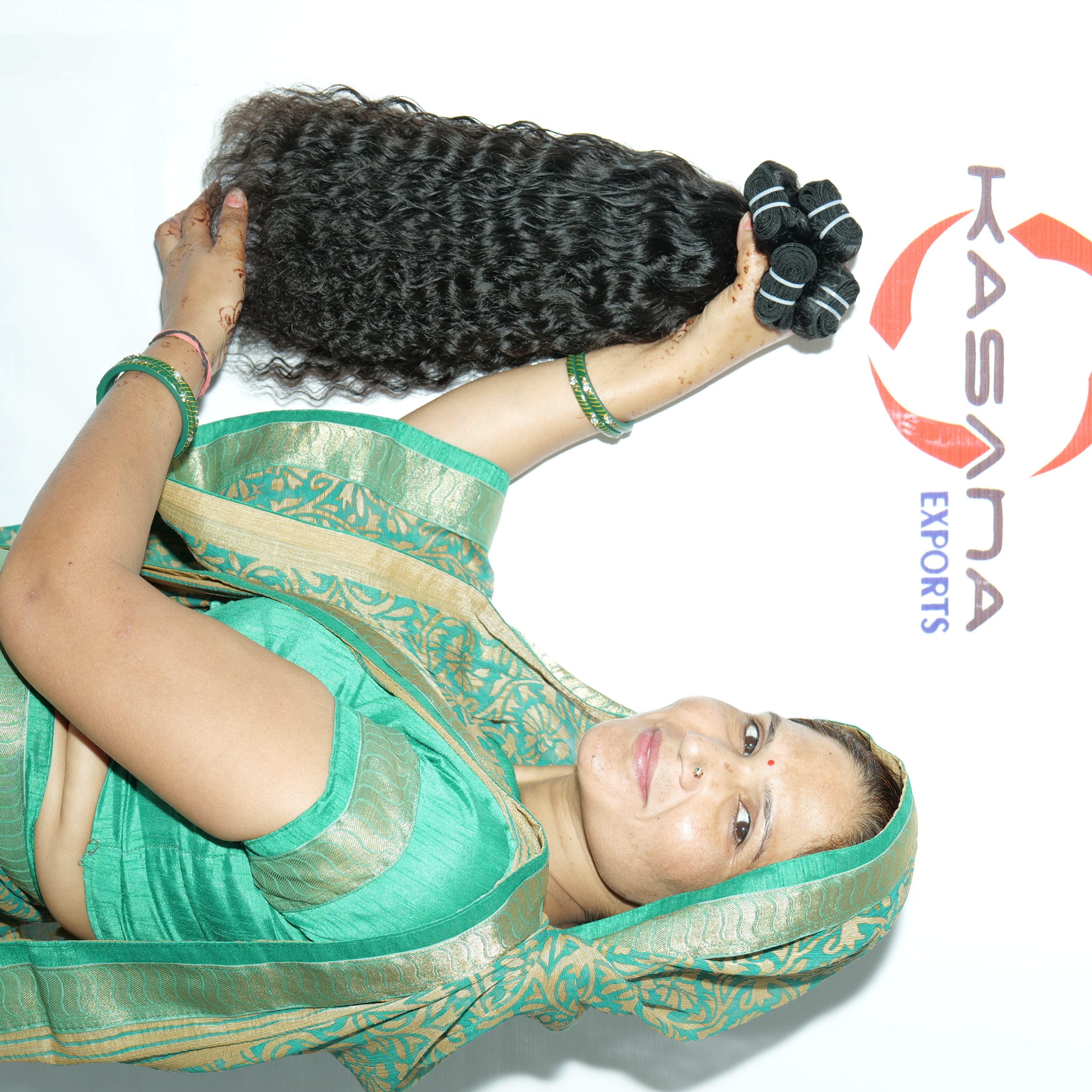 Cuticle Aligned 100% Indian Curly bundle machine double weft unprocessed weaving Natural cuticle aligned Human Hair Extensions