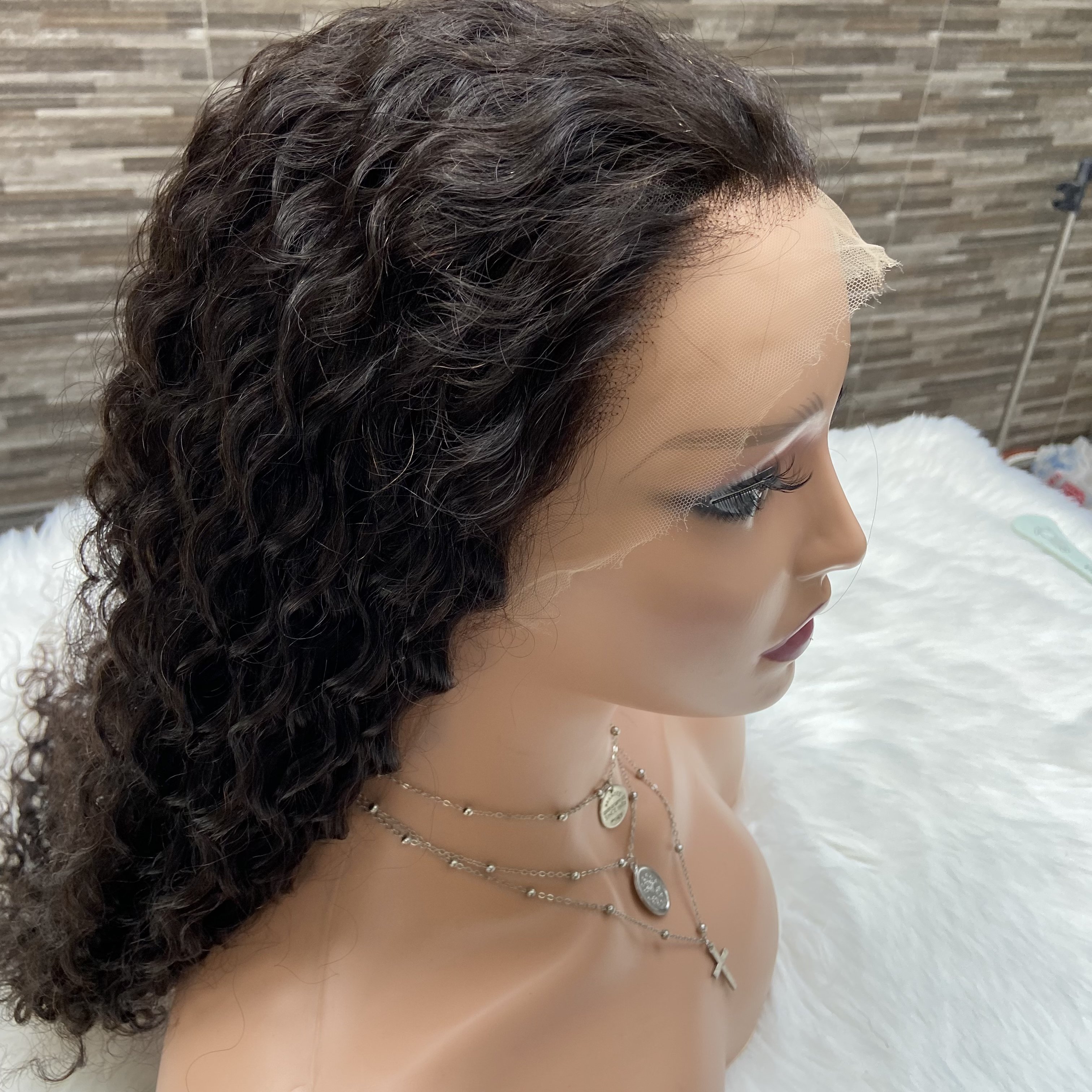 Wholesale Best Quality Human Hair 250% Density HD Lace Frontal Wig 100% Virgin Human Hair Water Wave Wigs