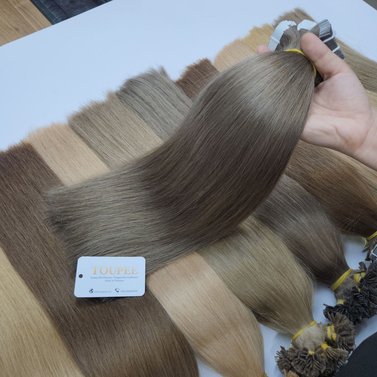 Wholesale Top Quality Vietnamese Premium 100% Virgin Hair Extensions Remy Cuticle Tape Human Hair Extensions High Quality