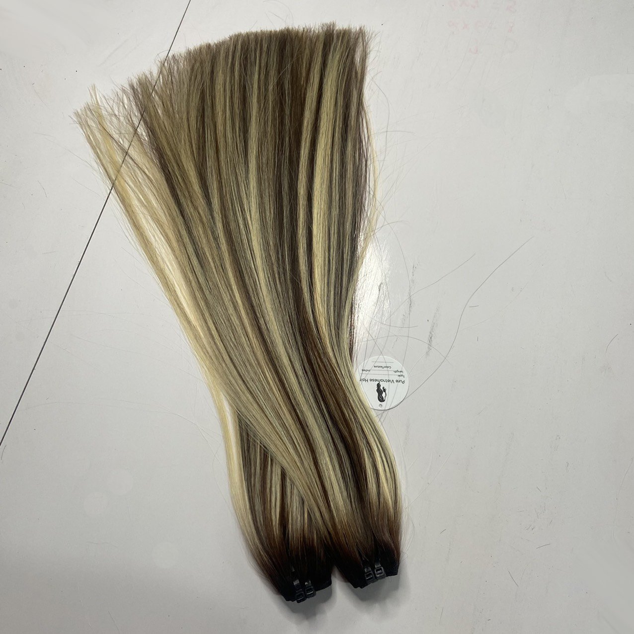 WHOLESALES 100% Vietnamese human hair extensions, Bone straight PIANO color #2 & Blonde #60, FACTORY PRICE