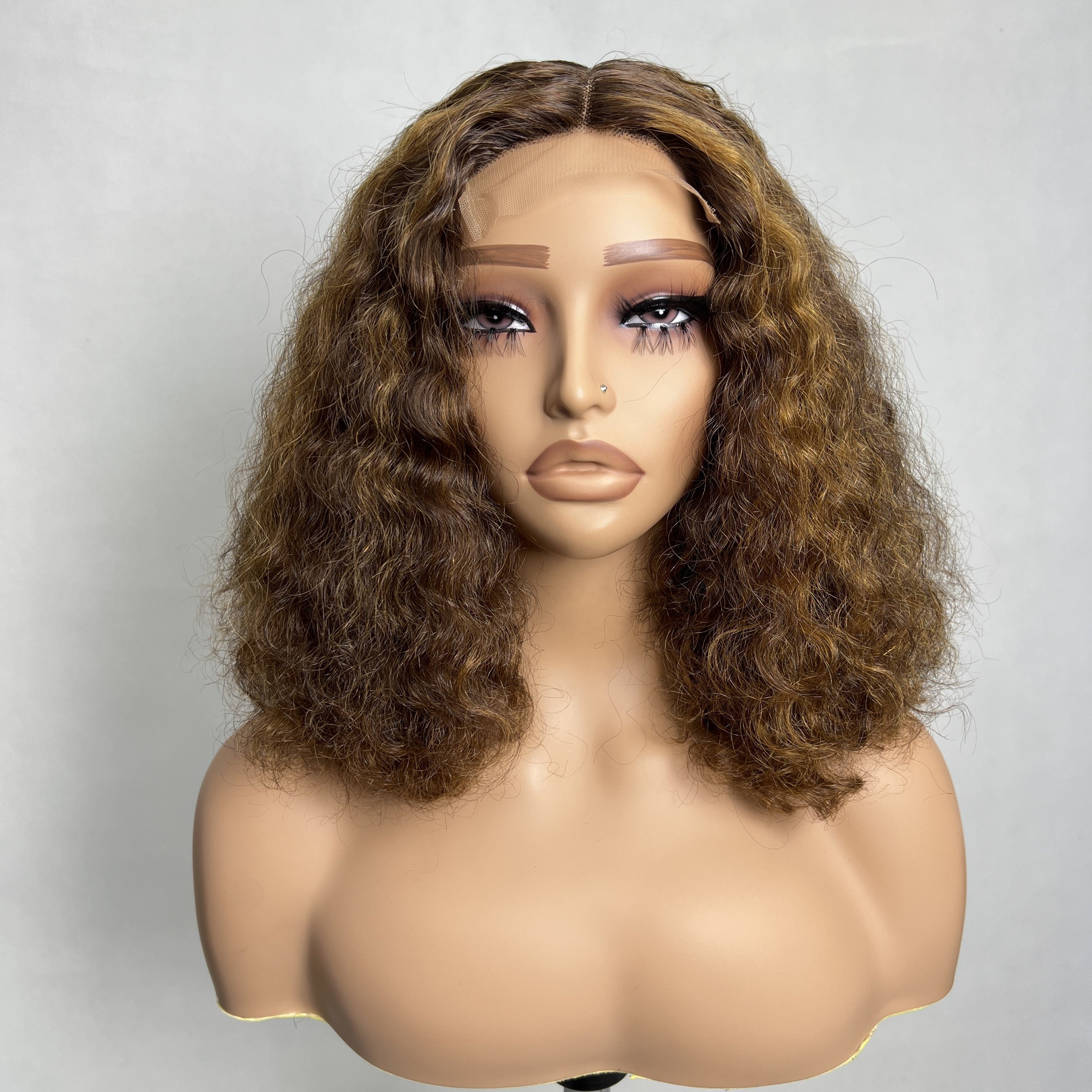 Factory Hot Selling T Part Lace Closure Curly Wig 250% Density 100% Raw Cuticle Aligned Human Hair Wigs Vendor