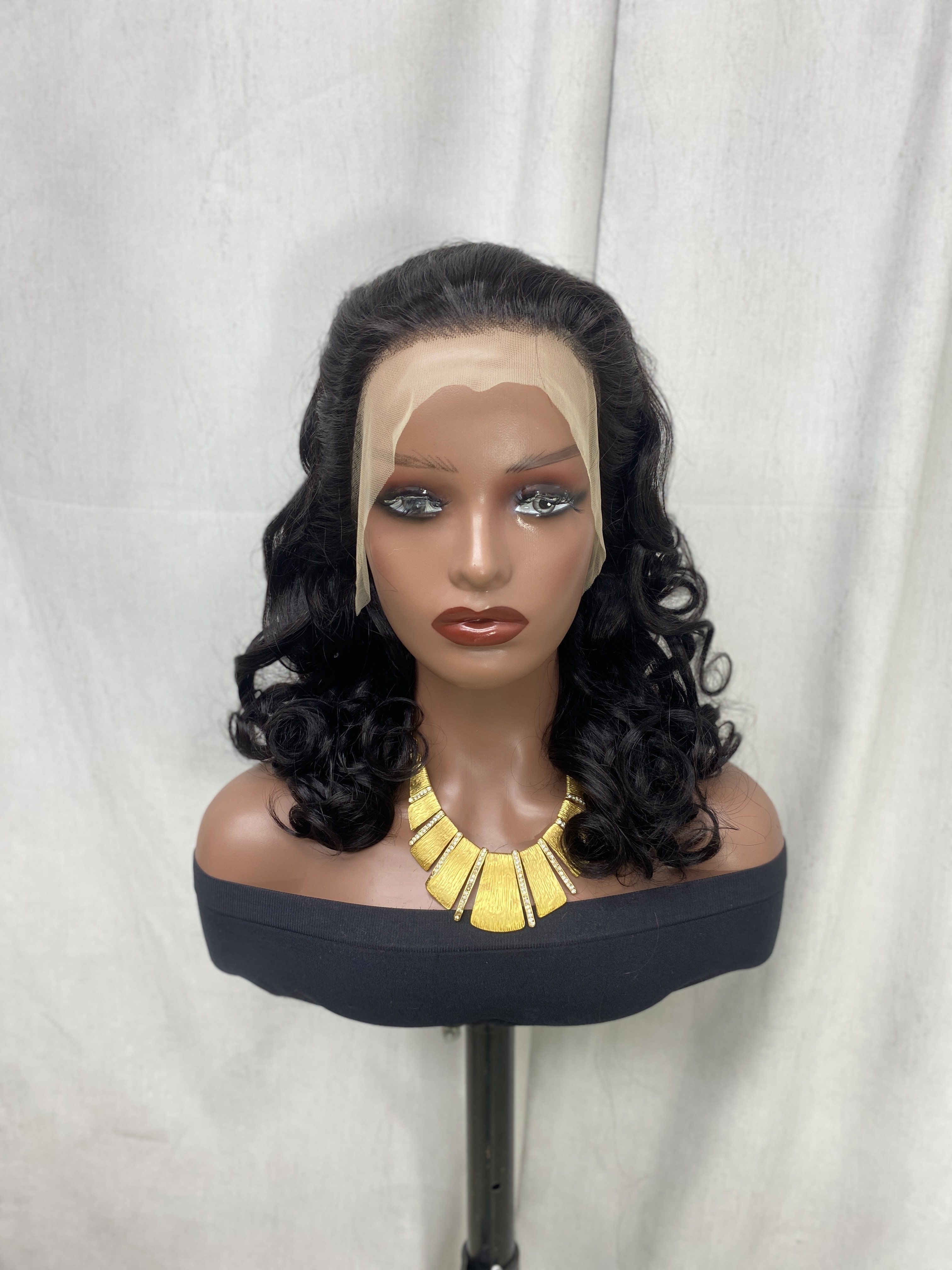 Cheap Body Wave Hair Extensions Wigs Human Hair Hd Lace Front Wigs For Black Women Wholesale Peruvian Lace Closure Wigs Vendors