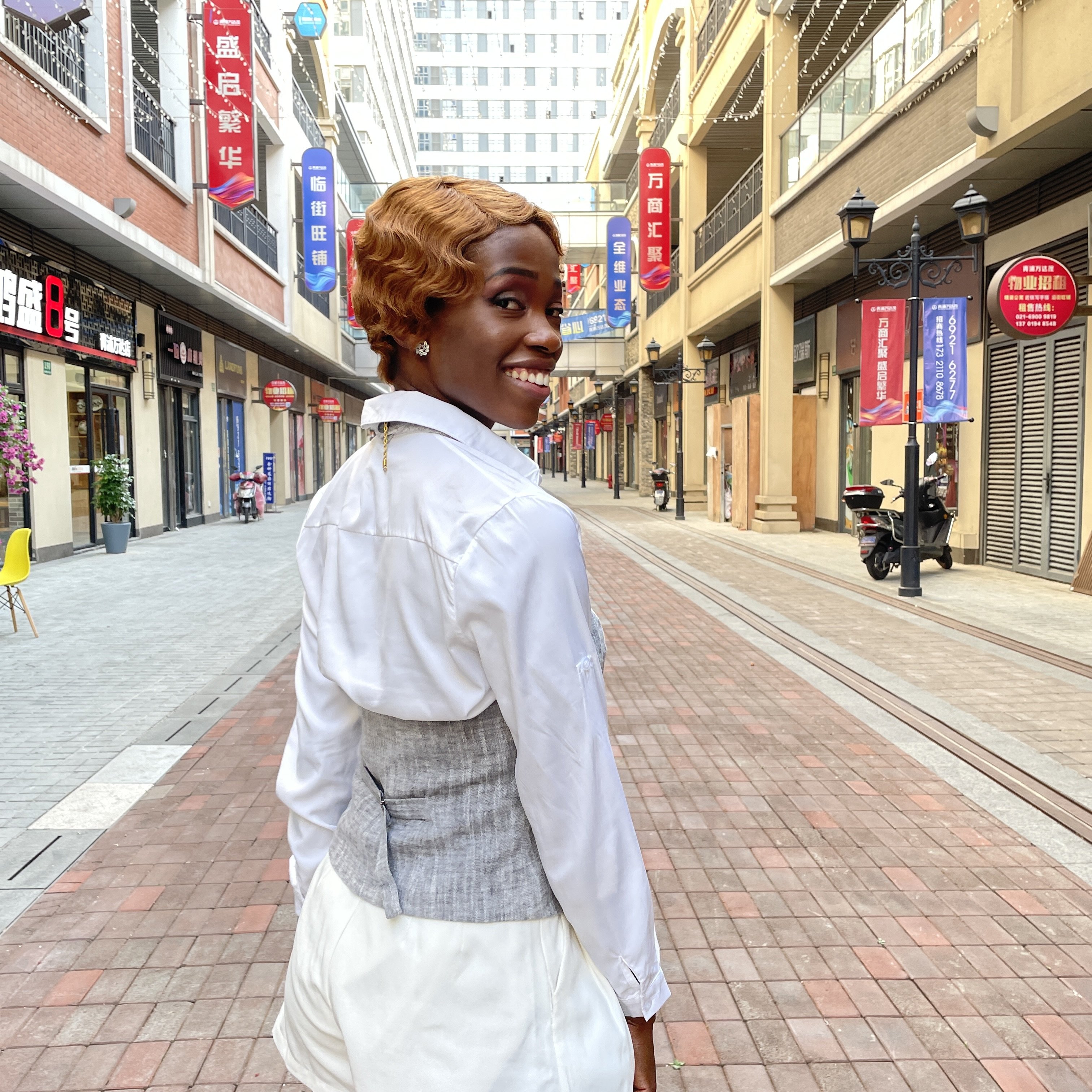 Wig vendor 150% 180% Density Machine Made Pixie Cut short human brazilian hair wigs Brown deep wave 100% human hair wigs