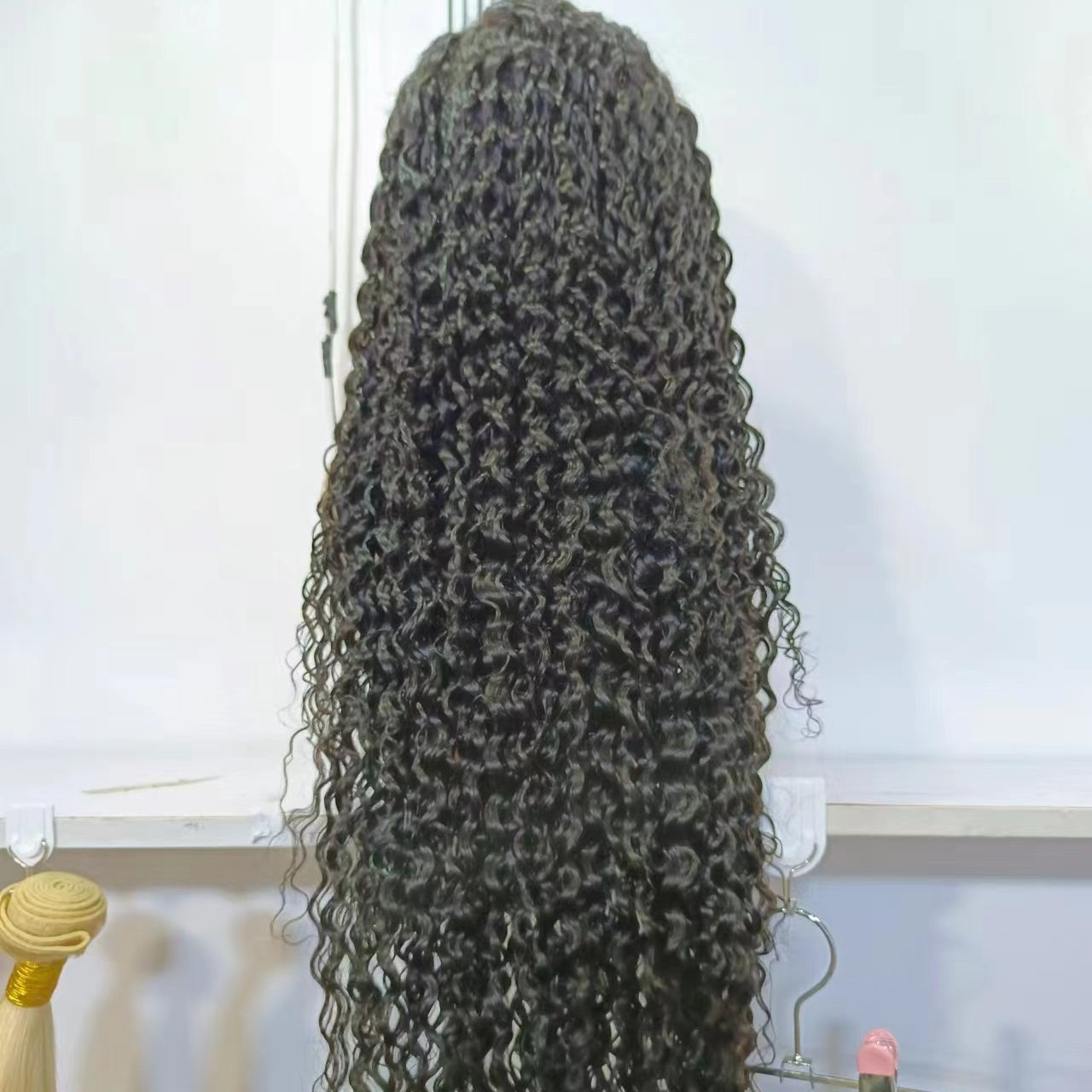 Amara best sale Glueless Cuticle Aligned Human hair wig HD lace frontal wig 13*4/6 kinky curly HD lace frontal wig in stock