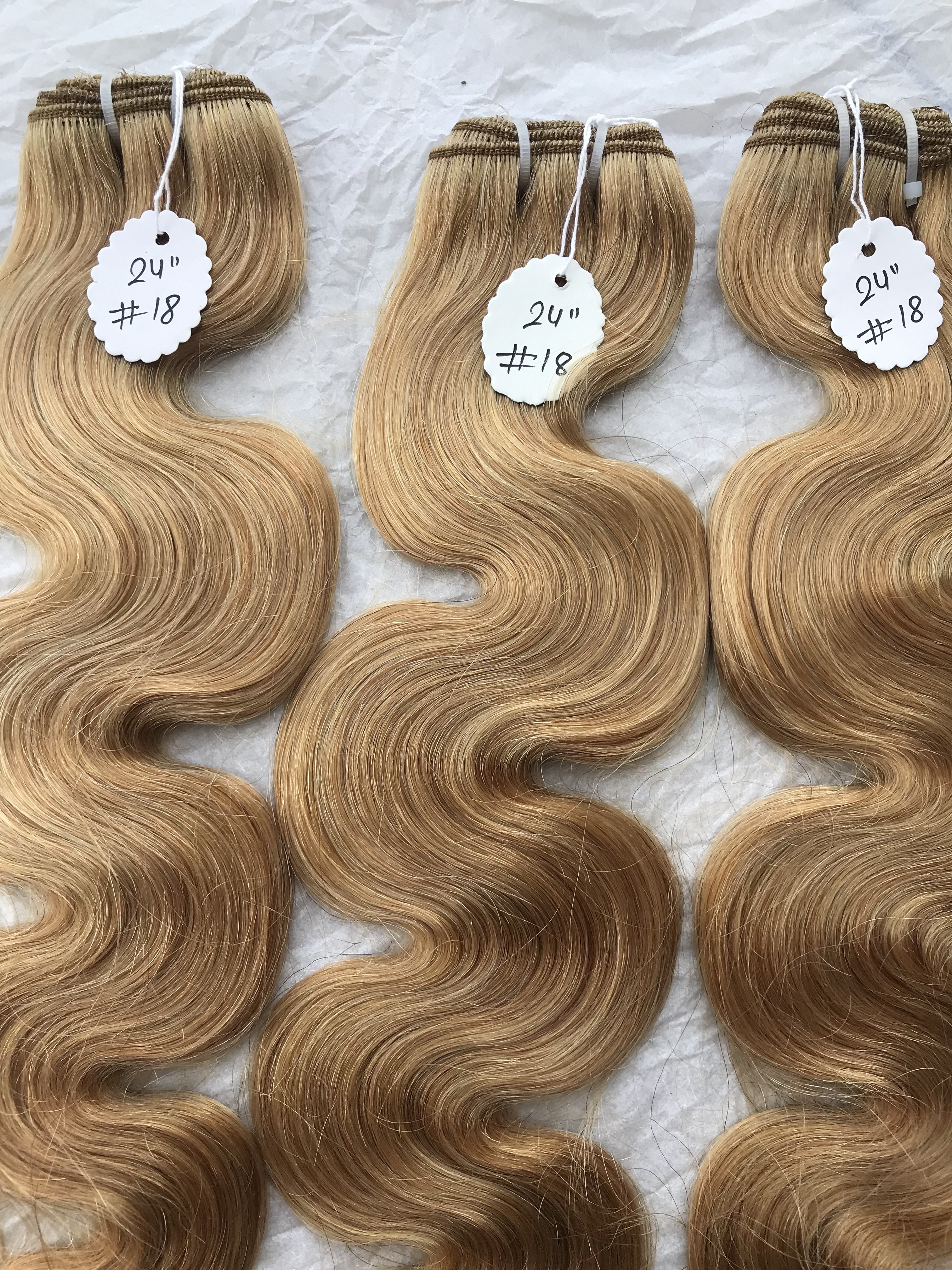 Single Donor Coloured Good Looking And Top Good Quality Body Wave 24" Inch Colour No.#18 Body Wave Human Hair Extensions Bundles