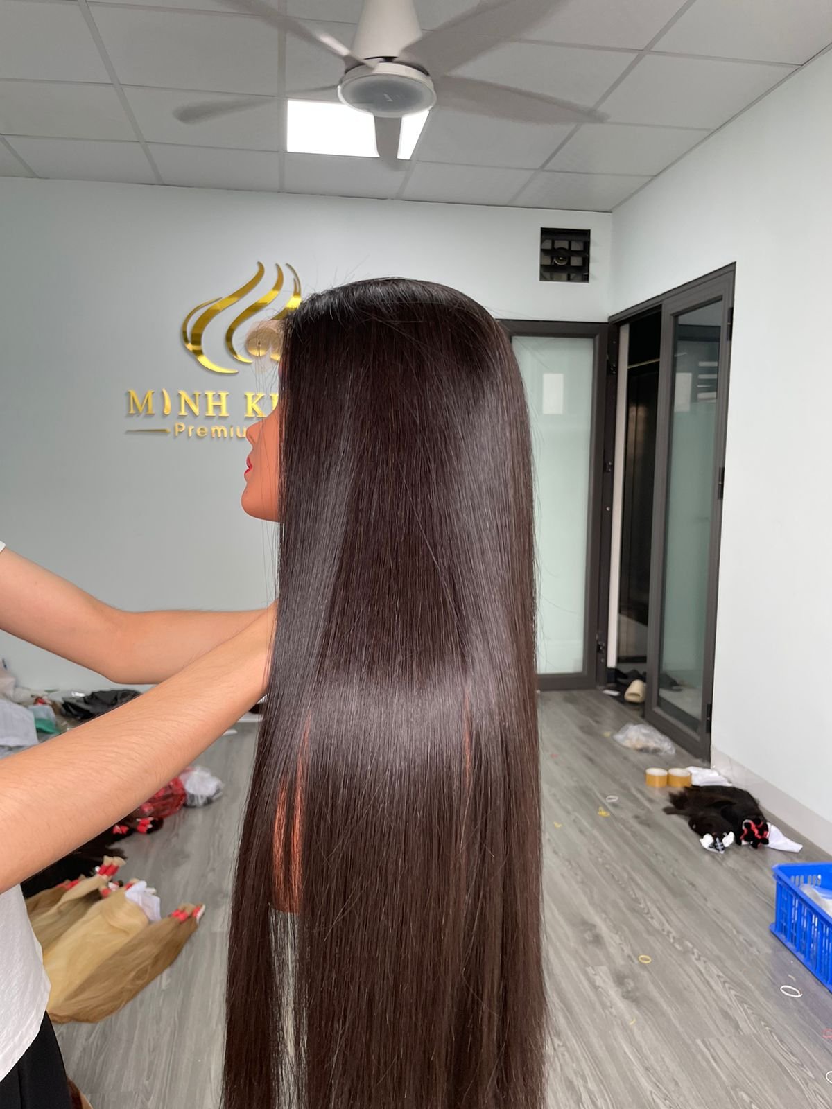 Human Hair Wigs 100% Real Human hair High Quality Vietnamese Hair Source Wholesale and Retails Price Shipping Worldwide (UPS)