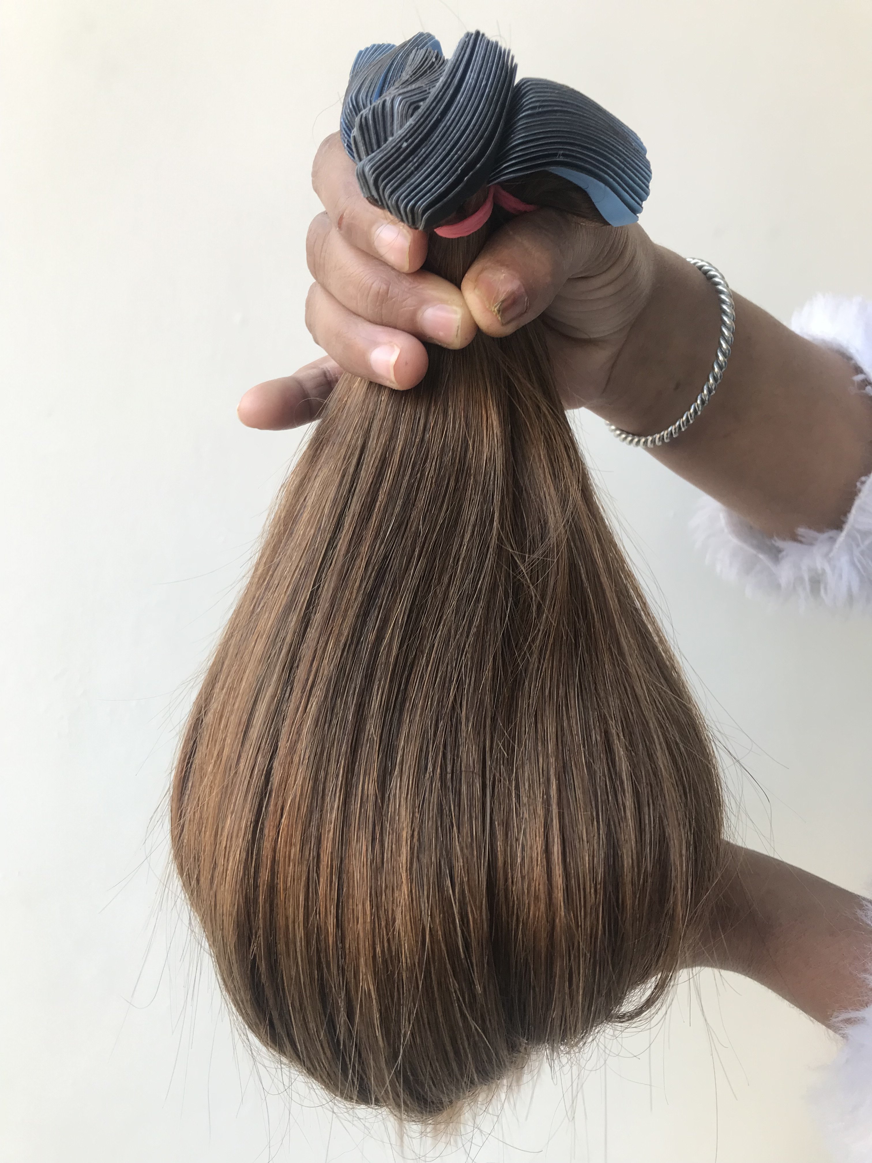 Full Cuticle Aligned Tape In Hair Extension Remy Tape 100% Tape In Colour No #6 Straight 100 Grams Per Pack Human Hair Extension