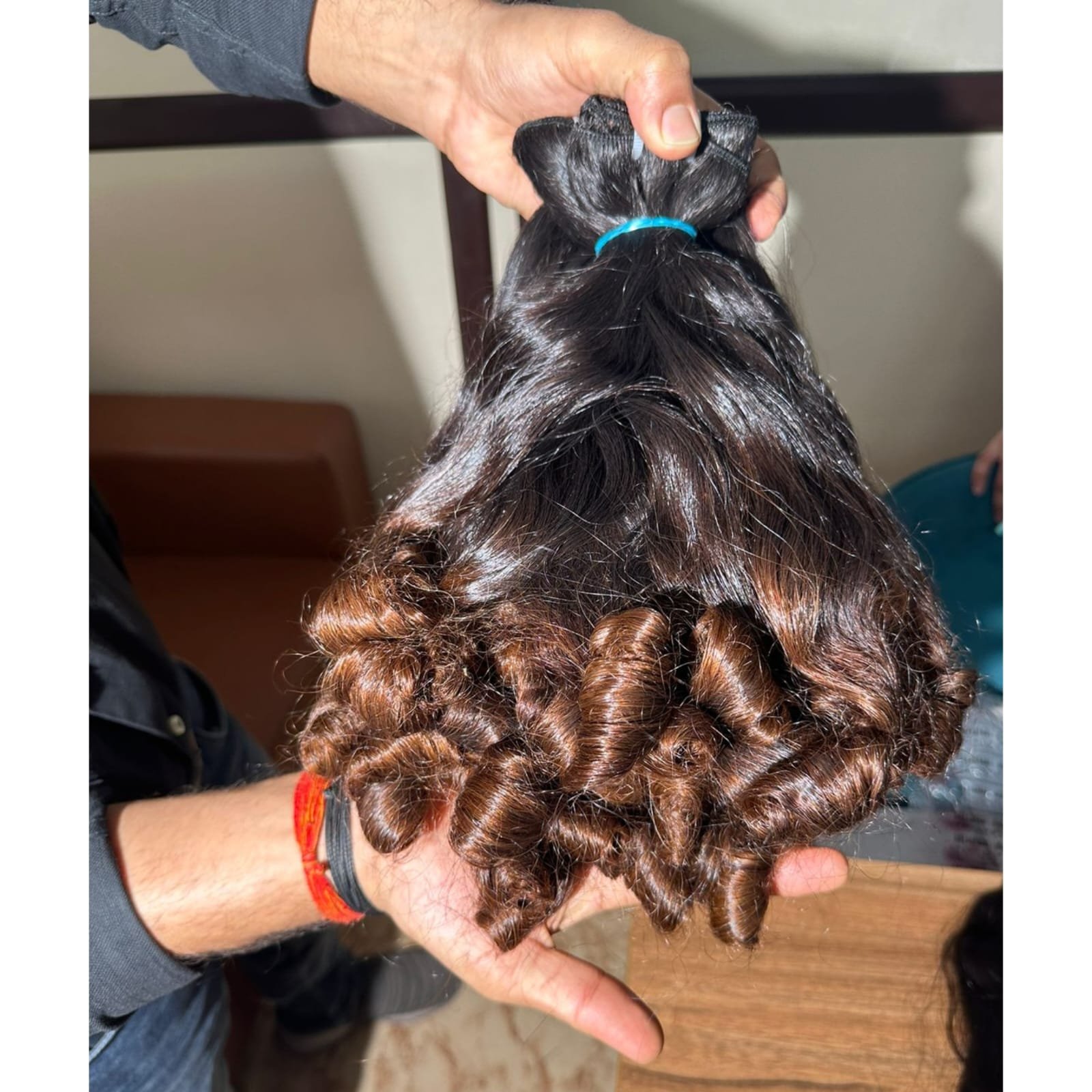 100% RAW INDIAN BABY AND BOUNCY HUMAN HAIR NATURAL ONE DONOR CUTICLES ALIGNED FROM WHOLESALER
