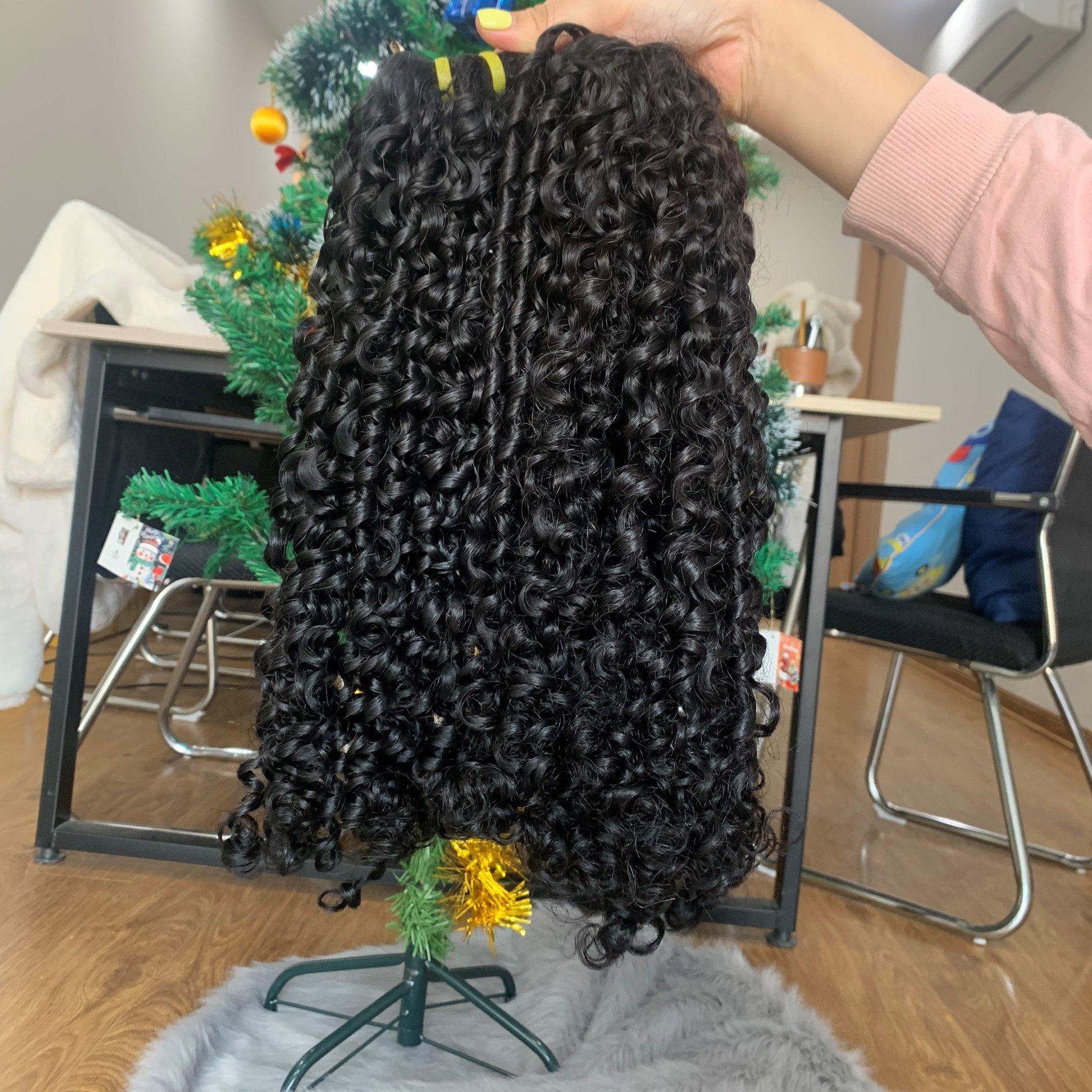 Ady Hair Natural Color Burmese Curly Raw Vietnamese Human Hair Wig Hair Extensions