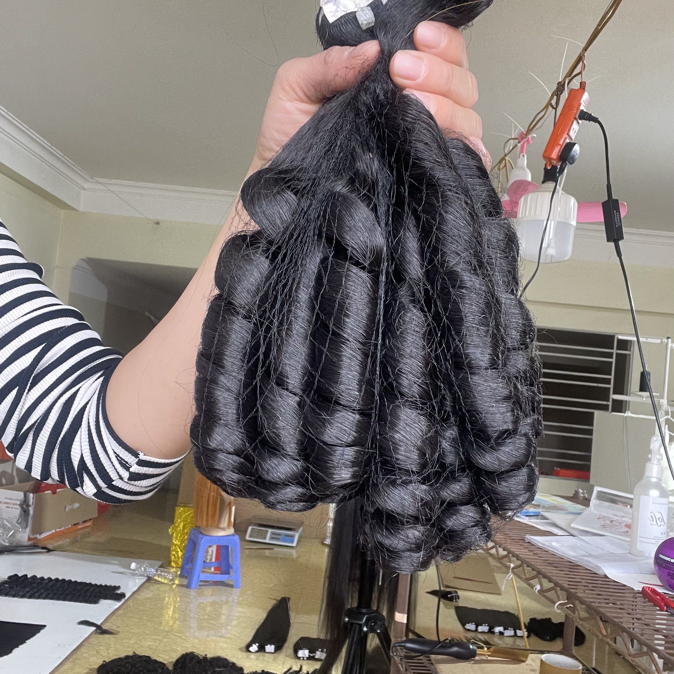 Spring Curl Funmi Human Hair Weaves Bundles Human Hair Extensions Natural Black Color Curly Hair