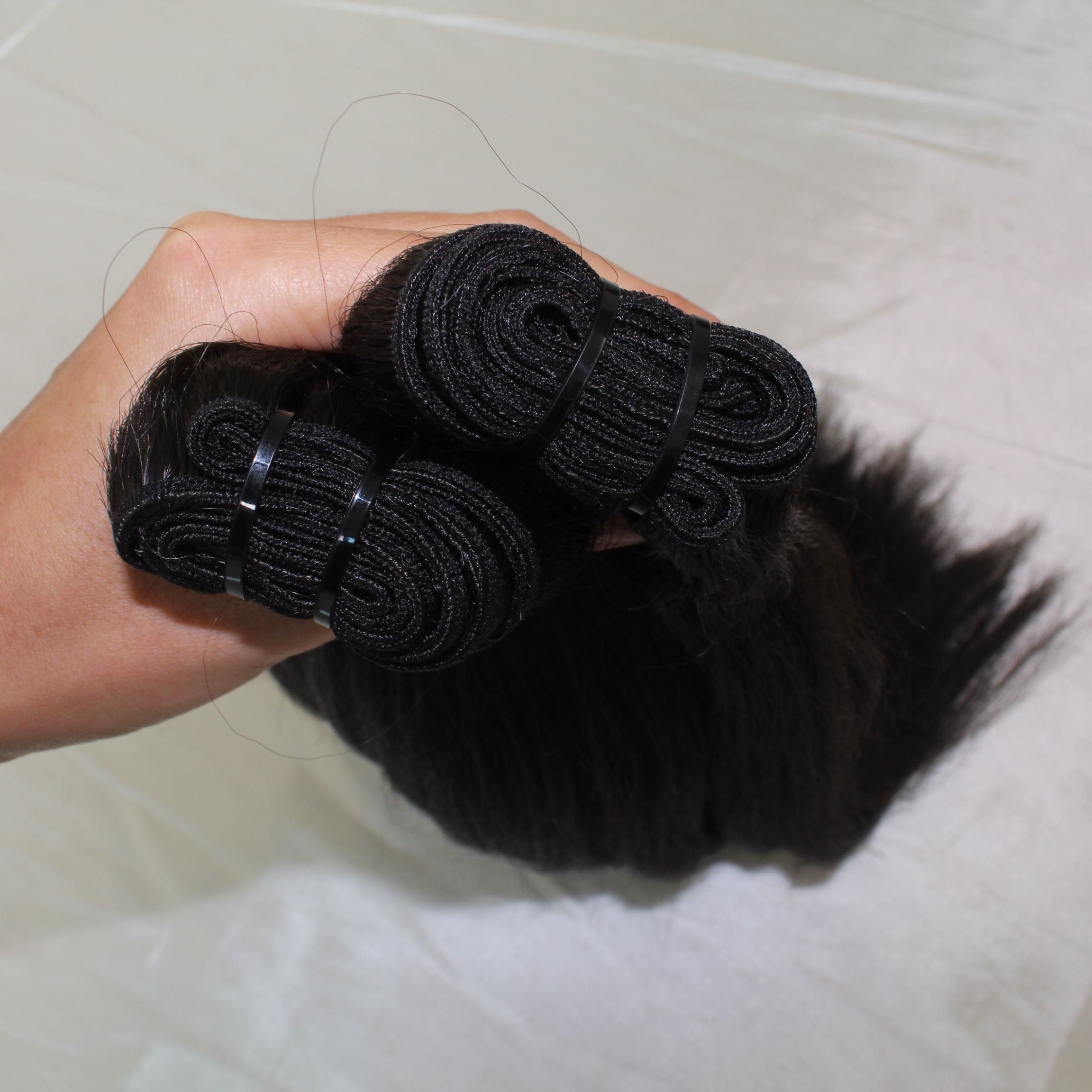 high quality Yaki Kinky Straight Machine Hair Weft 100% Human Hair Bundles , hair extensions For Black Women