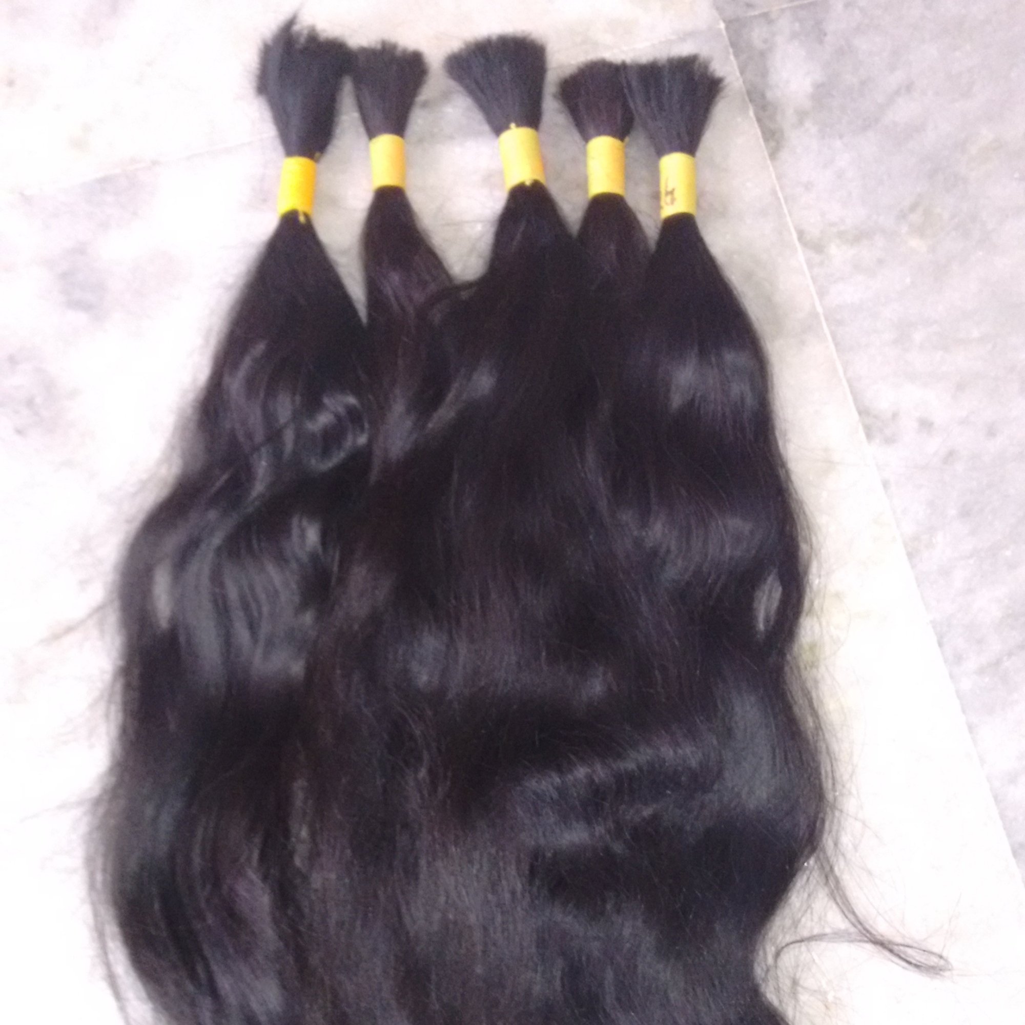 100% unprocessed bulk human hair from India. No lice and nuts remy bulk human hair.Best hair