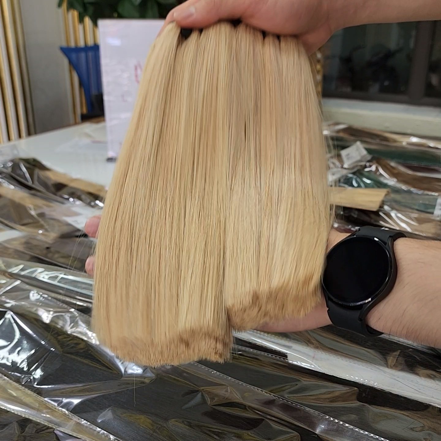 Wholesale 100% Raw Human Hair Bundles ombre color High Quality Vendors Vietnam Human Hair Bundles