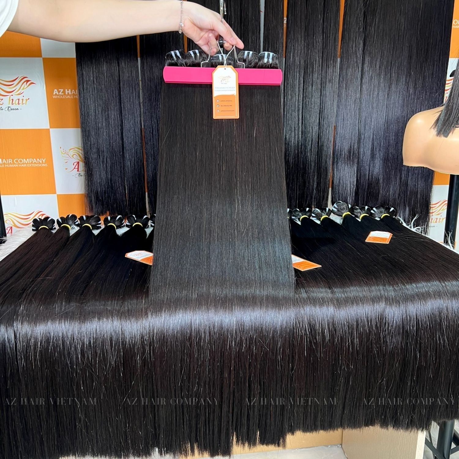 Ready For Shipping Weft Hair Bundles 100% Vietnamese Raw Human Hair Natural Black Color Silky Smooth Full End Thickness No Mixed