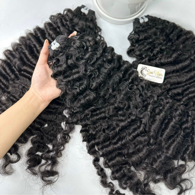 Wholesale 100% Natural Black Vietnamese Human Hair Extensions Hot Selling Hot Wave Style Soft Weft Bundles