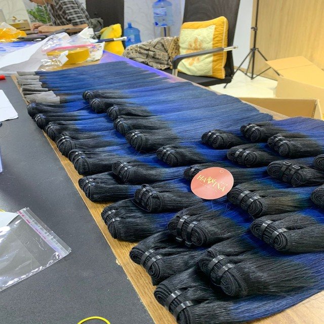Bone Straight Colored Brazilian Wigs Lace Front Human Hair Wigs Virgin Hair Pure Short Blunt Cut Wigs Cheap Wholesale Price