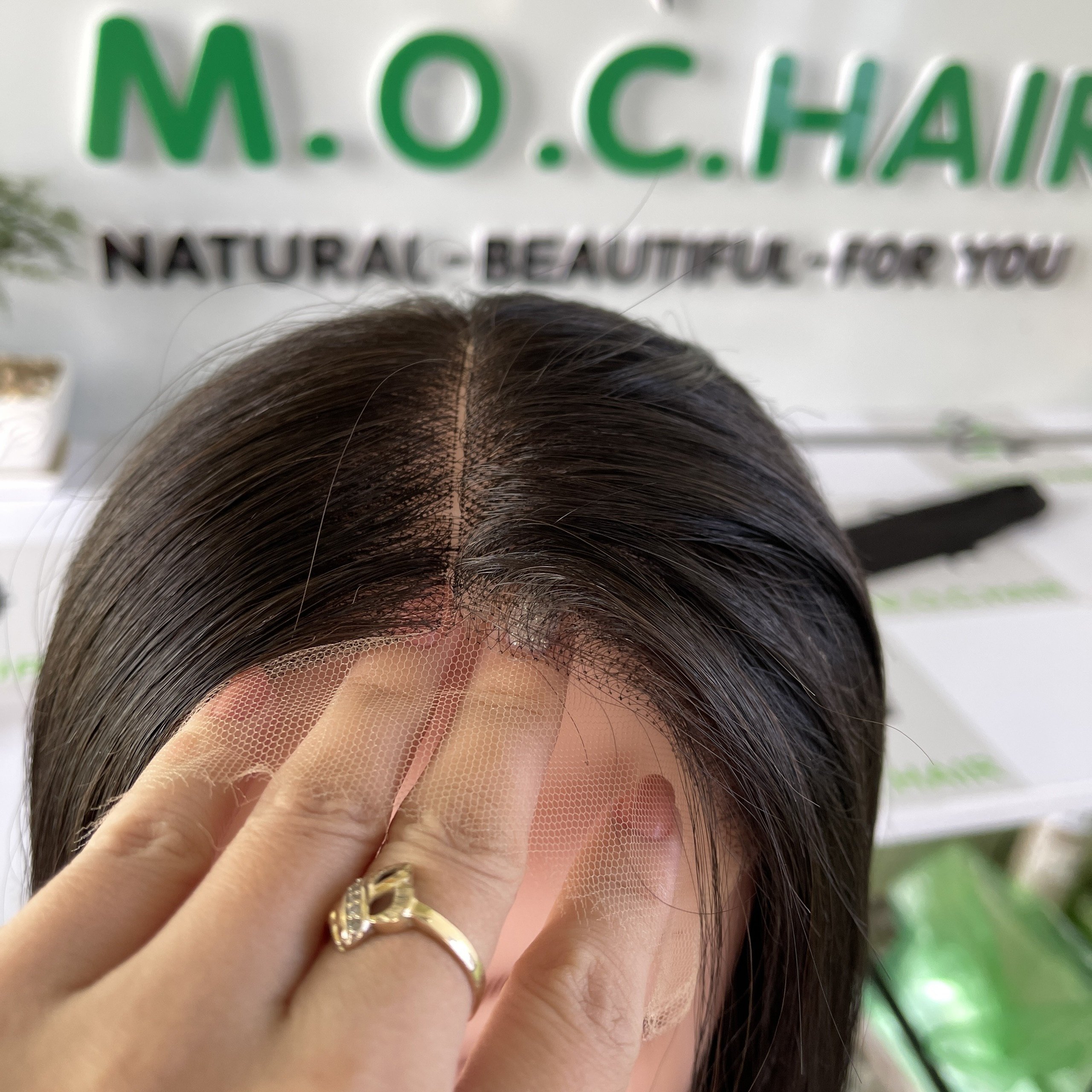 Wholesale 6x6 black full lace pre-plucked women wig 100% vietnamese natural straight human hair bone straight