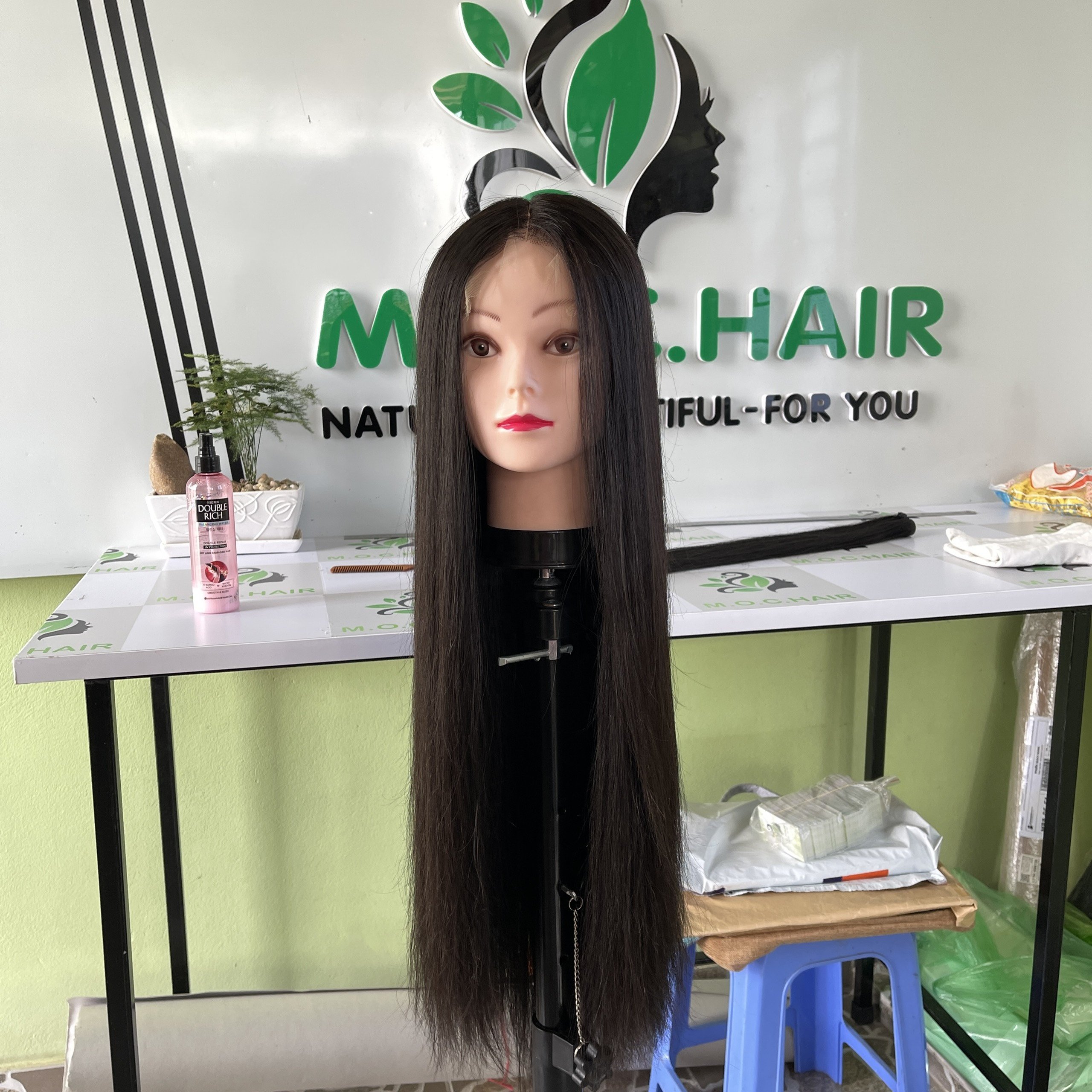 Wholesale 6x6 black full lace pre-plucked women wig 100% vietnamese natural straight human hair bone straight