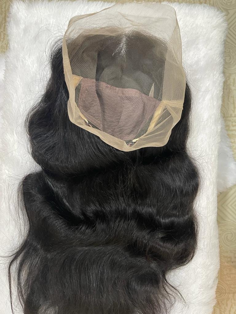 13x6 Lace Frontal Wigs Natural Indian Virgin Human Hair Top Quality Natural Wavy Black Colour Wigs Transparent & Swiss Lace