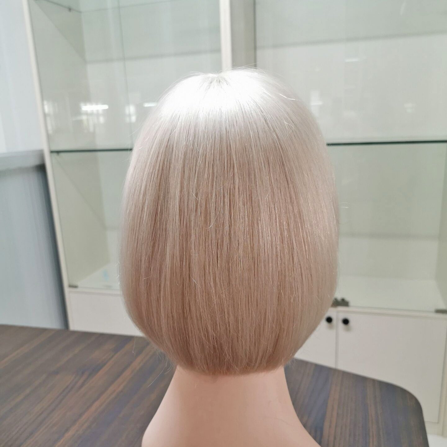 XMH Short Bob Wig With Bangs for Women 10" Platinum Ash Blonde/Brown/Black Straight Real Human Hair Wigs Glueless None Lace Wig