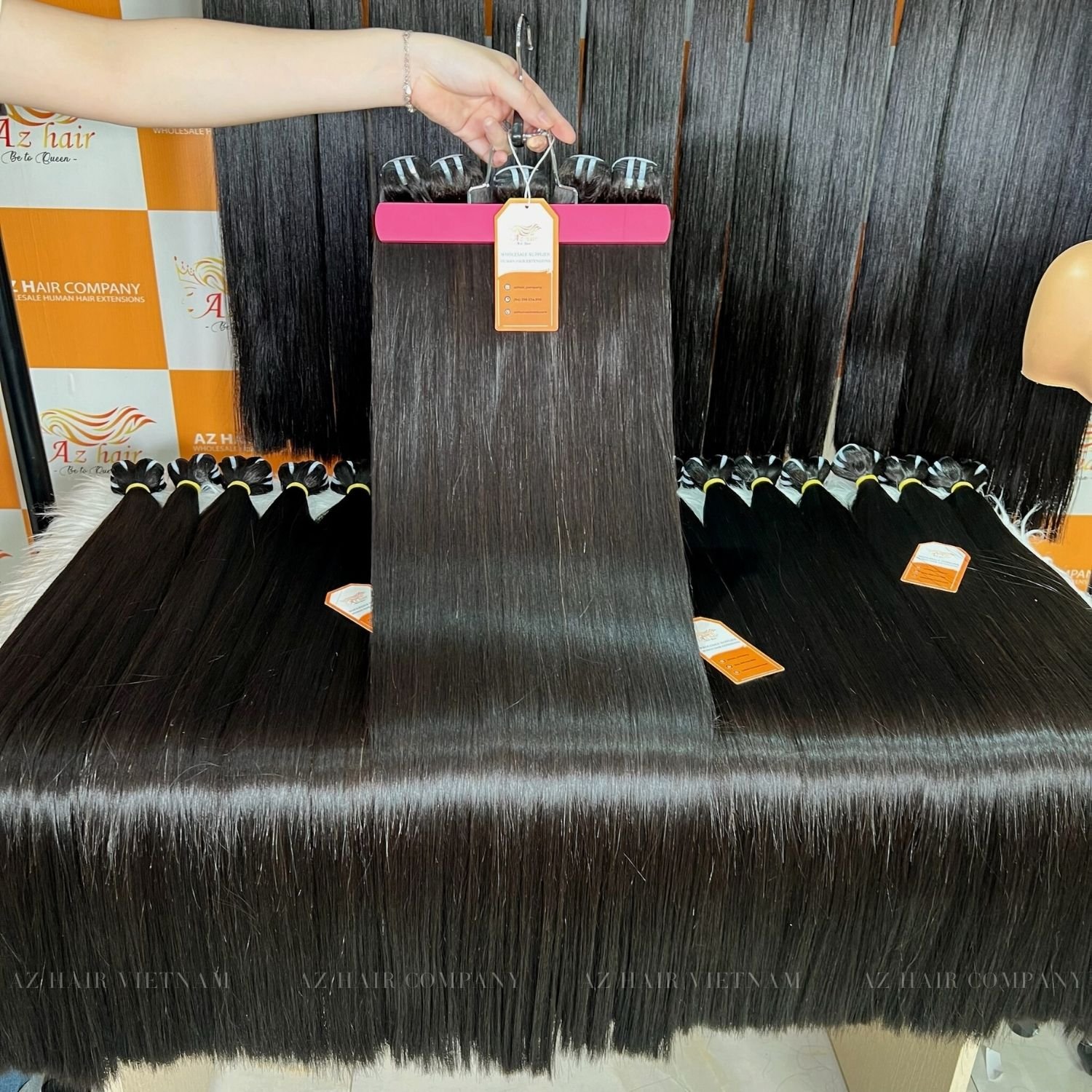 Ready For Shipping Weft Hair Extensions Wholesale Price 100% Raw Human Hair Vietnamese Natural Black Color Bone Straight