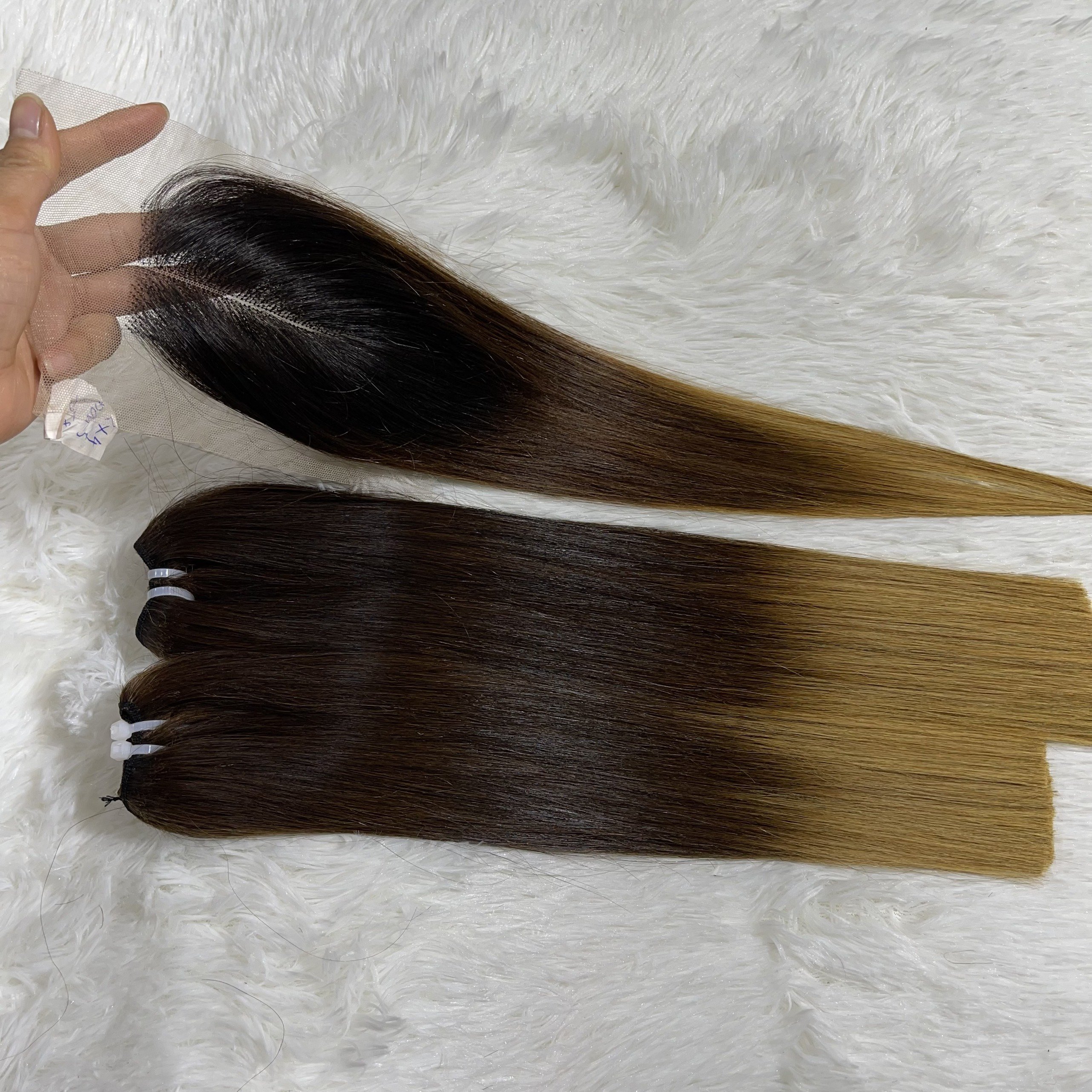 Ombre color Super Double drawn bone straight 8-30 human hair extensions luxury no tangle silk hair best supplier