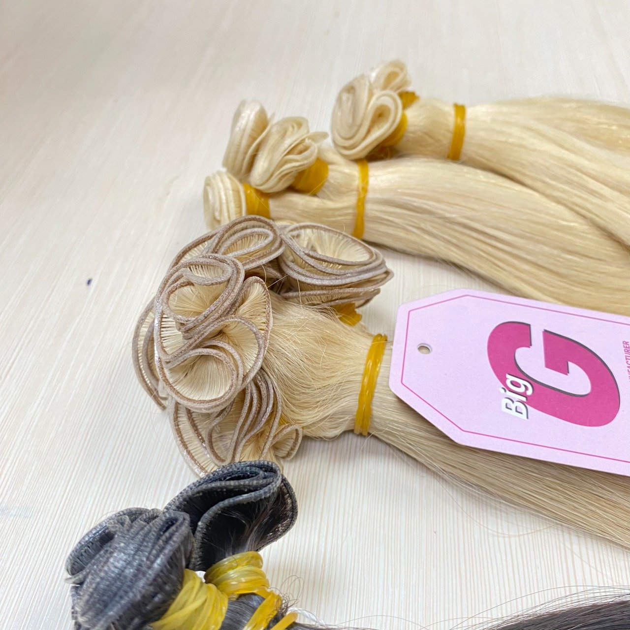 Hair extension and Wig with Fullest hair only human hair unprocessed chemical always strong and smooth