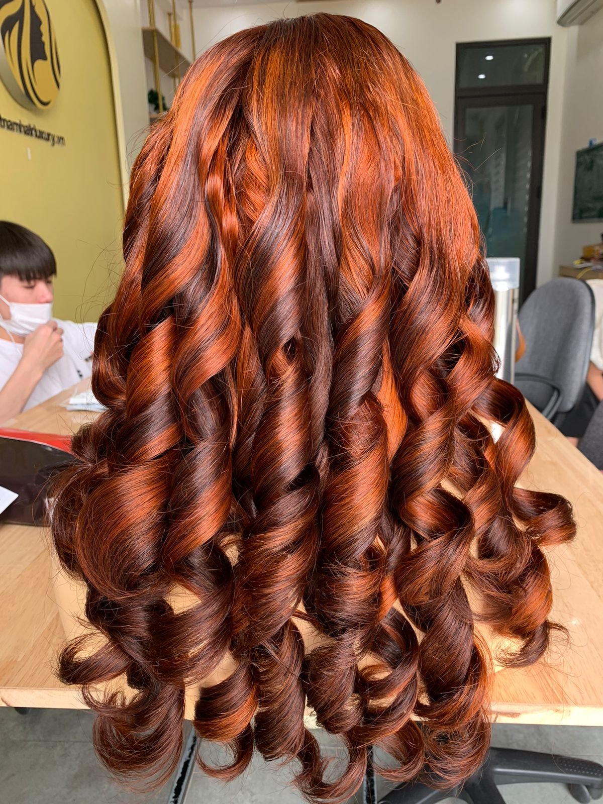 Human hair wig 100% Vietnamese human hair high quality magic bouncy lace front wig for women fashionable color