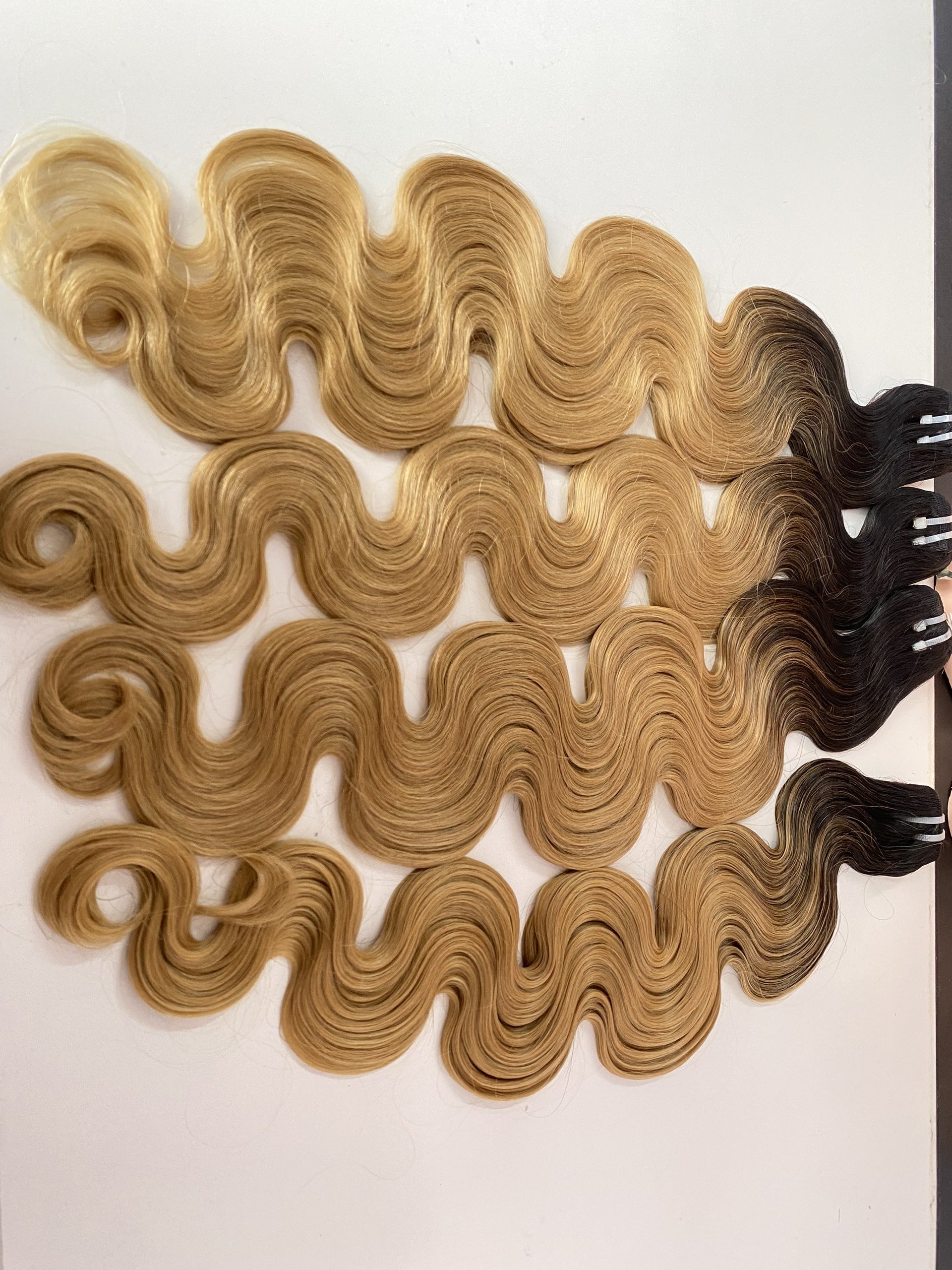 Bulk Sale 12a Deep Wave Human Hair Bundles Body Water Kinky Curly Vietnamese Remy Virgin Human raw Hairs