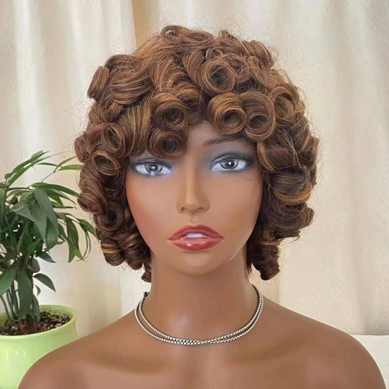 Wholesale Brazilian Human Hair Short Curly Wigs Pixie Cut Human Hair Wigs For Black Women
