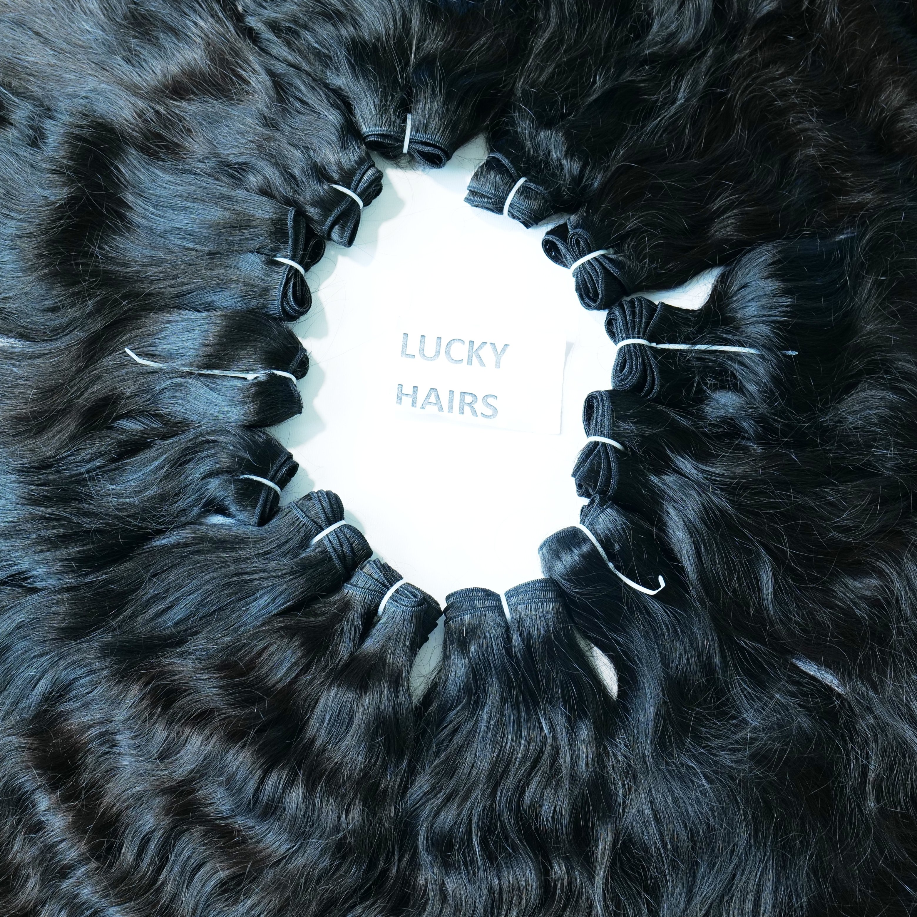 Vietnamese Remy Hair Extensions Raw Virgin Cuticle Aligned Hair Bundles Loose Deep Wave Style Natural Wavy Human Hair Weaving