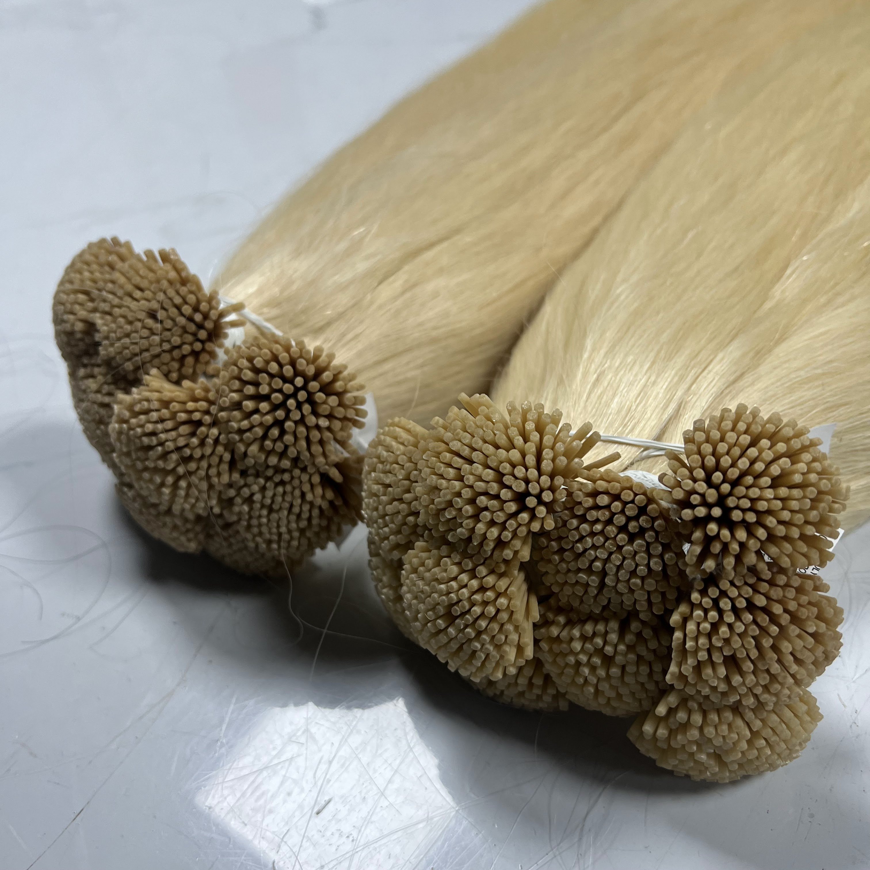 Best seller I/ U / V tip straight hair product made by 100% Vietnamese human hair weaves bundle human hair wigs