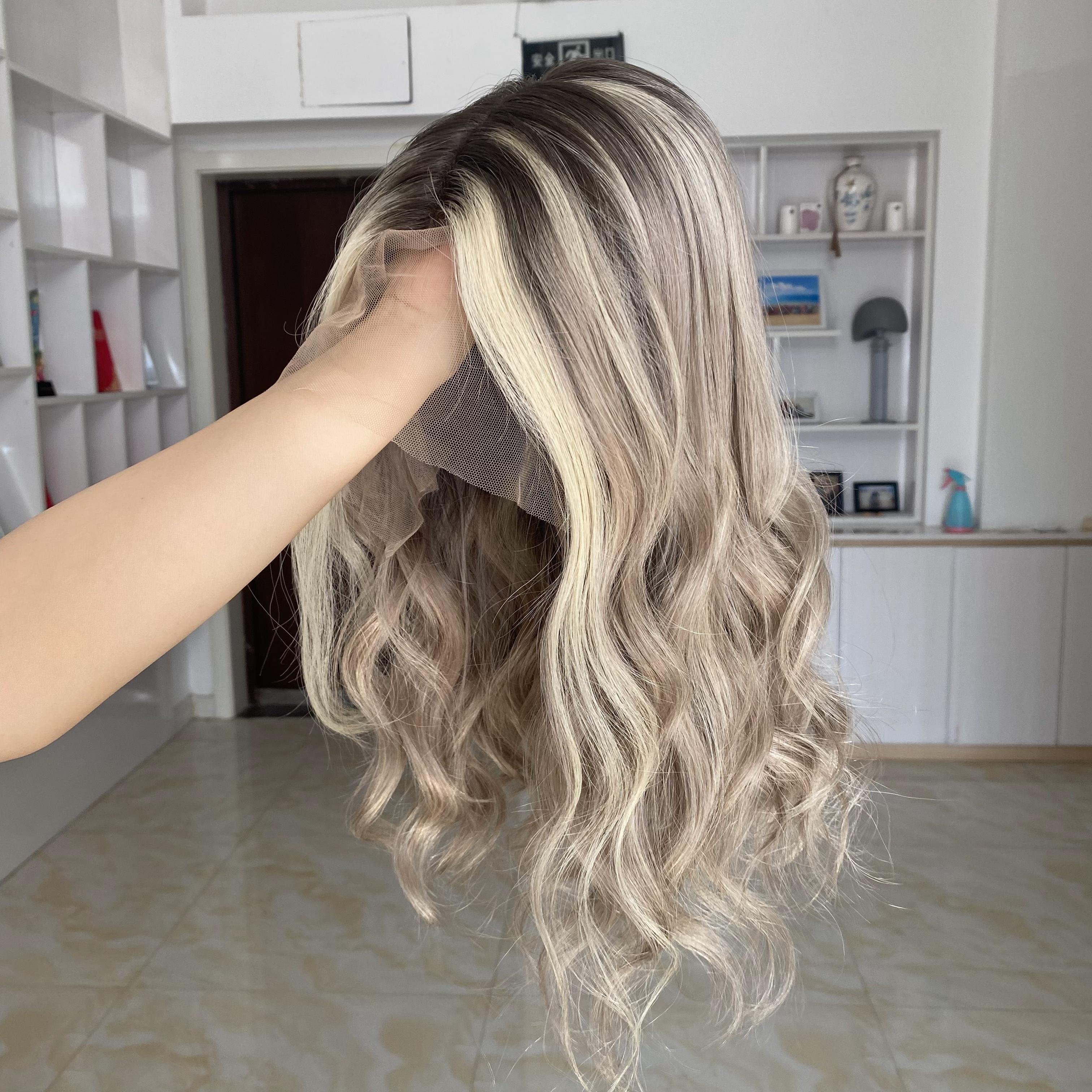 Ready To Ship Wholesale Long Natural Highlight Blonde Human hair Wigs Heat Resistant T Part balayage color Lace Front Wig