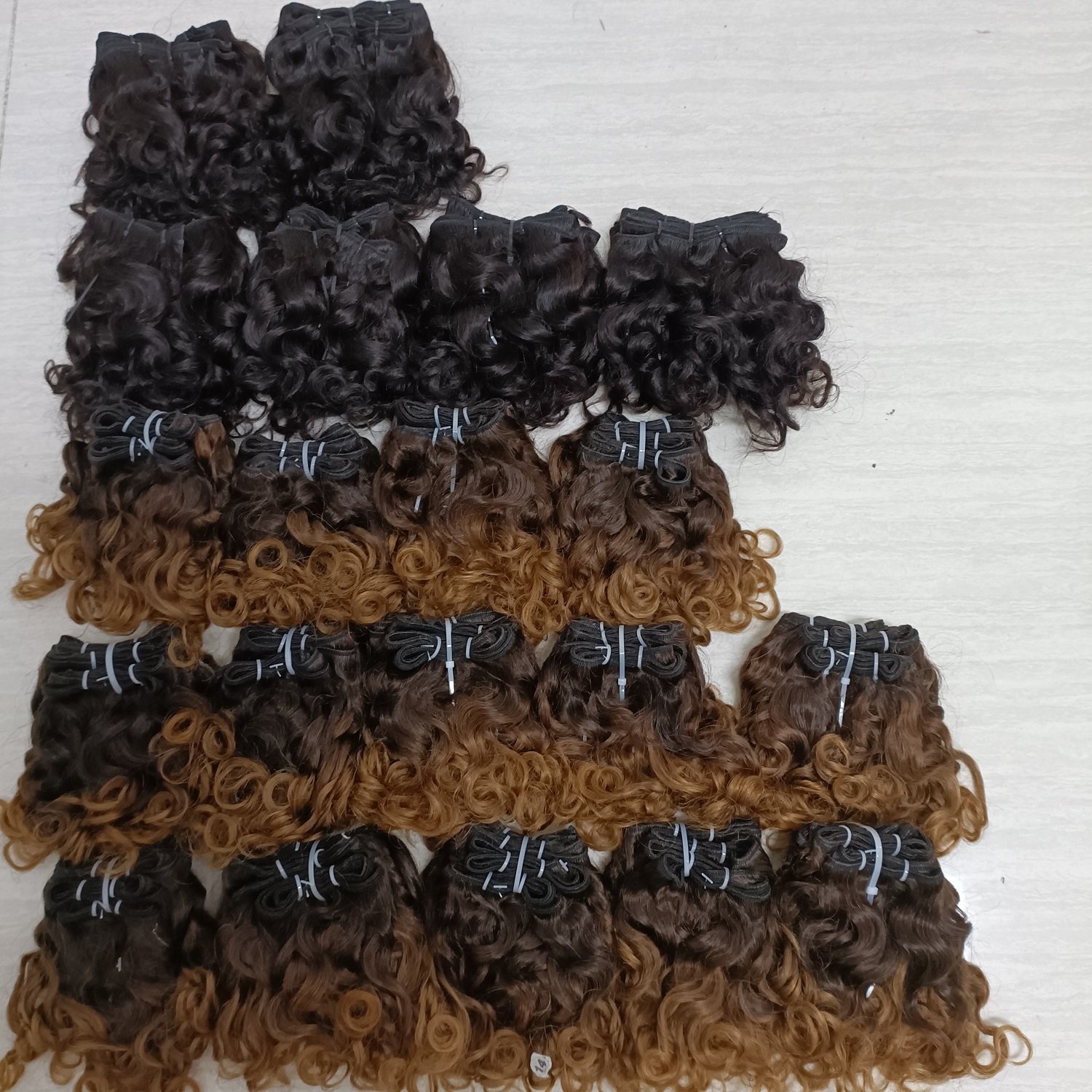 Hot Selling Deep Curly Hair Wholesale 100% Vietnamese Natural Hair Black Color Processed Virgin Hair Vendor