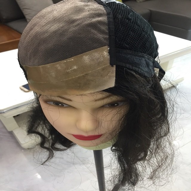 Factory wholesales jerry curly full lace wigs human hair wigs for black people